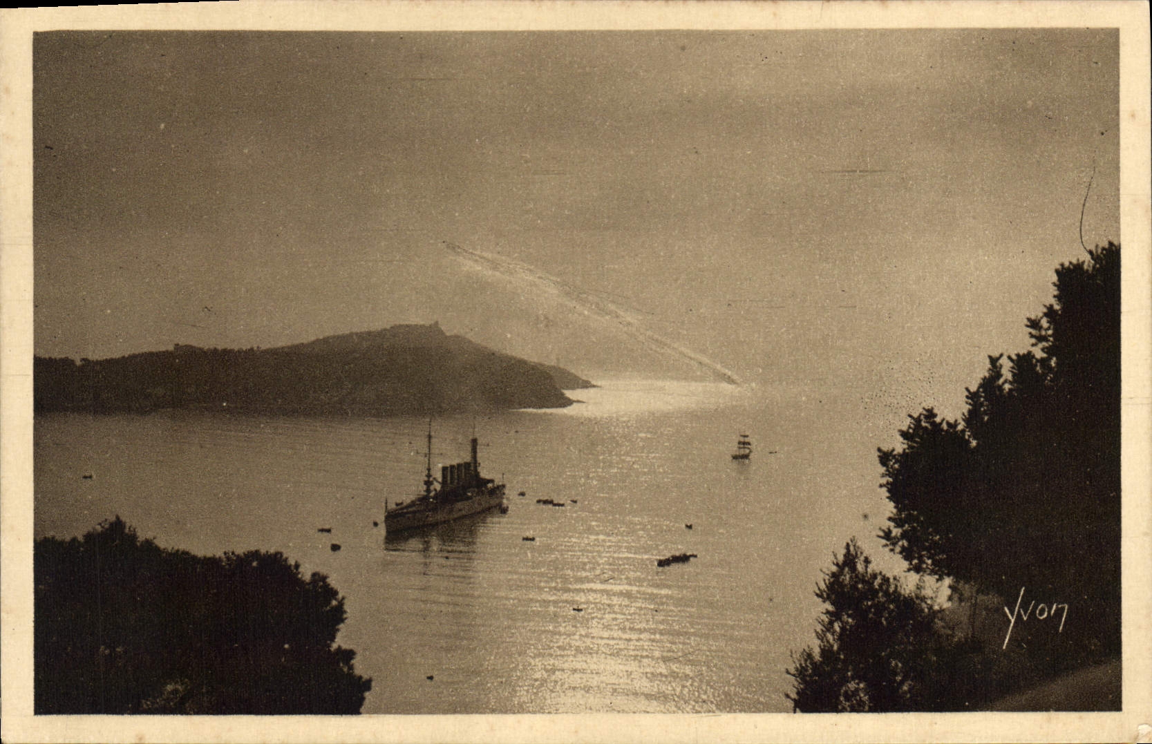 CPA Villefranche Coucher de soleil sur la Rade Bateau