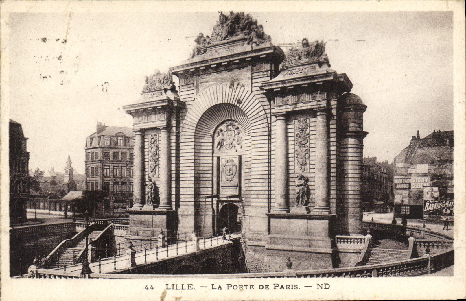 CPA Lille La Porte de Paris 