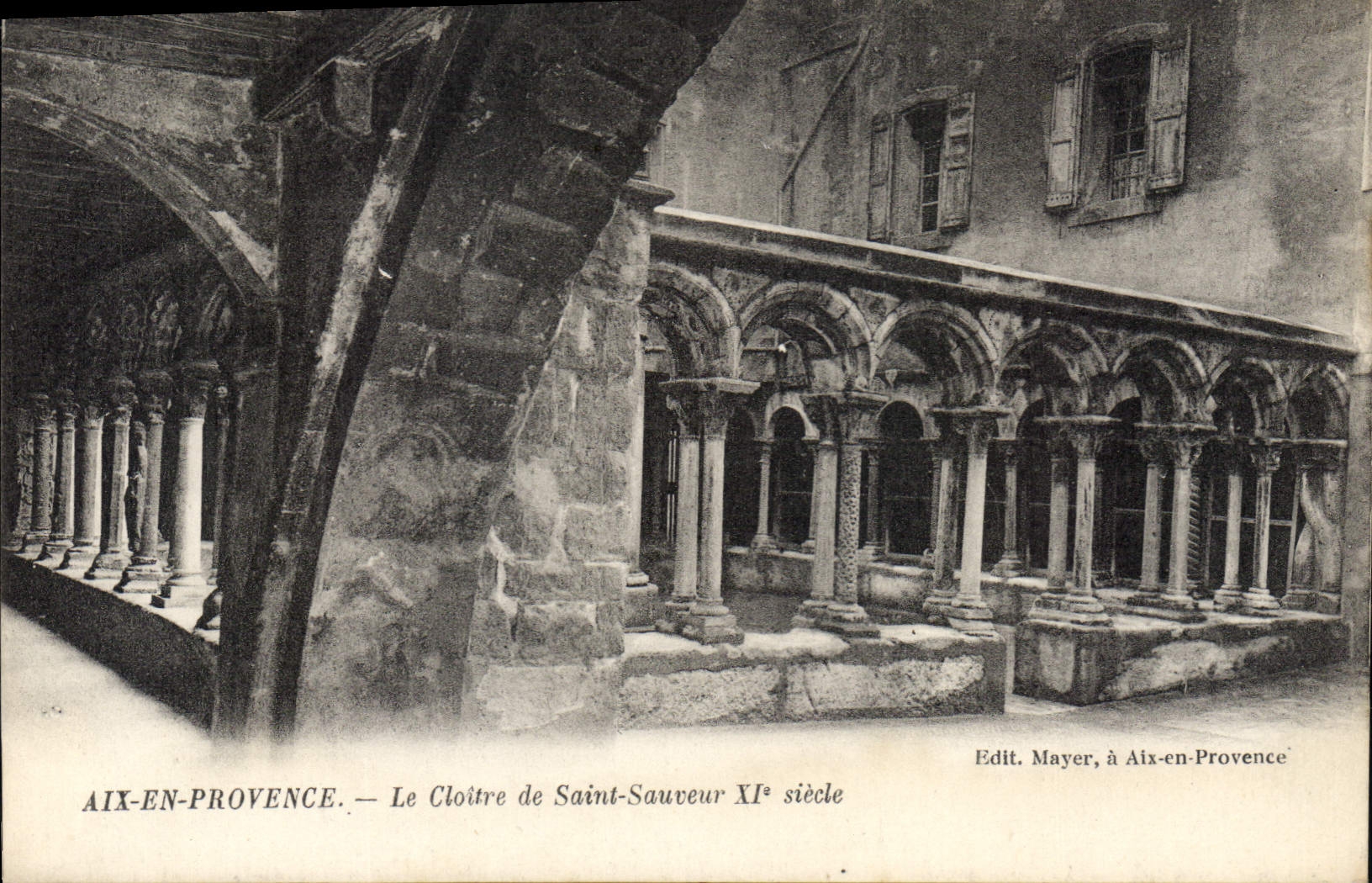 CPA Aix en Provence Le Cloitre de Saint Sauveur 