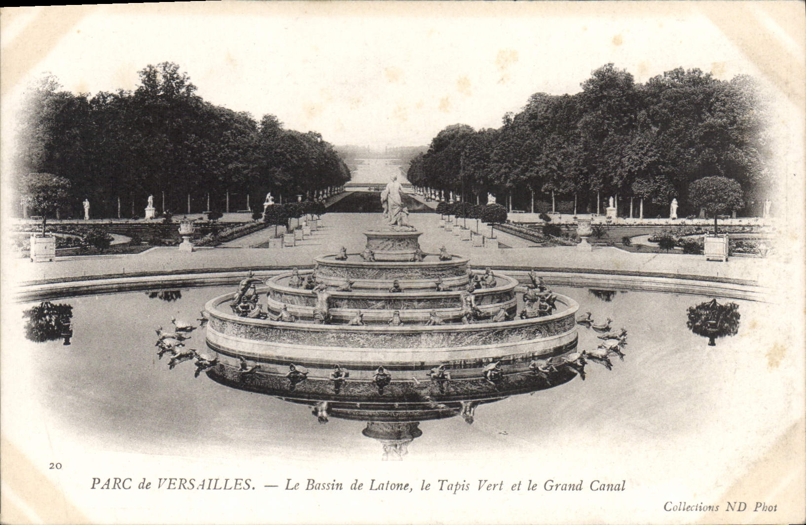 CPA Parc de Versailles Le Bassin de Latone le Tapis Verl et le Grand Canal 