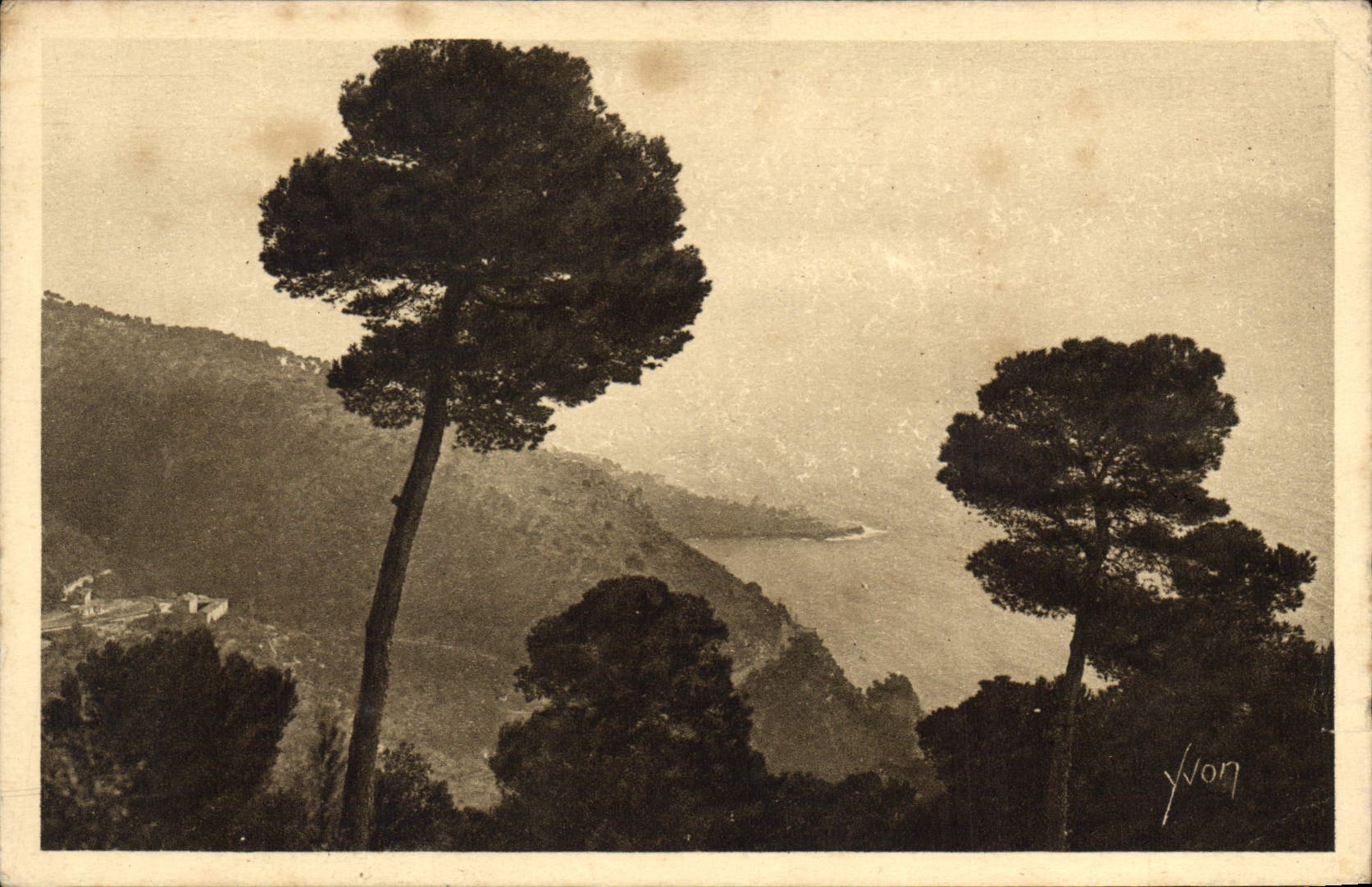 CPA La Douce France Cote d'Azur Route de l'Esterel