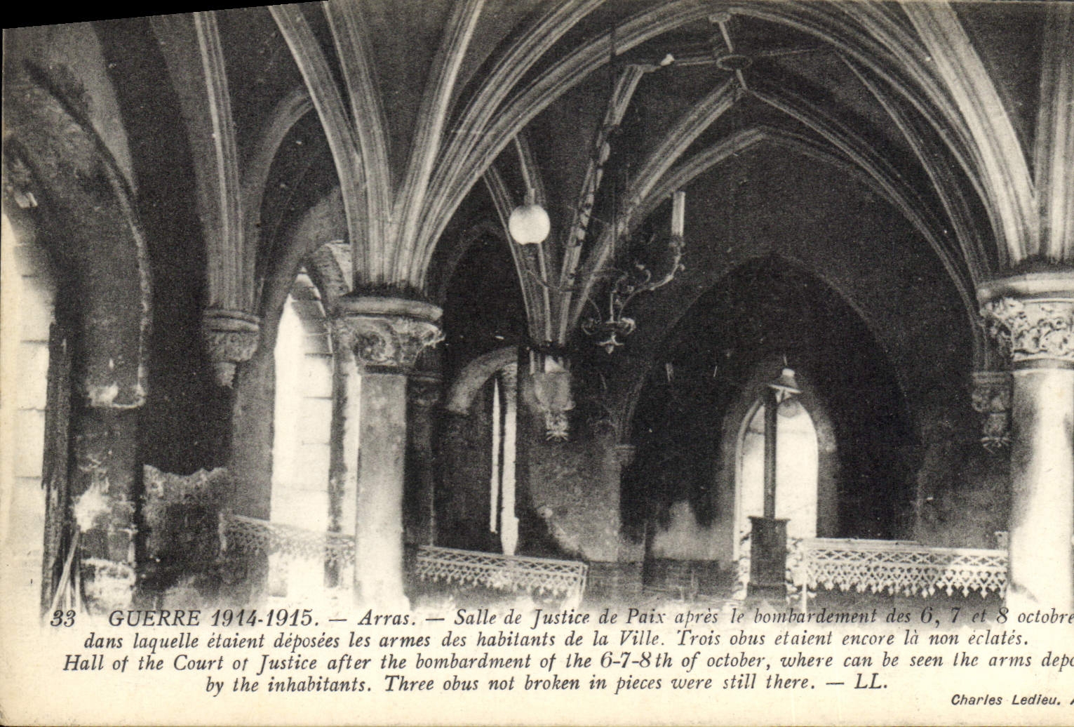 CPA Guerre Arras Salle de Justice de Paix 