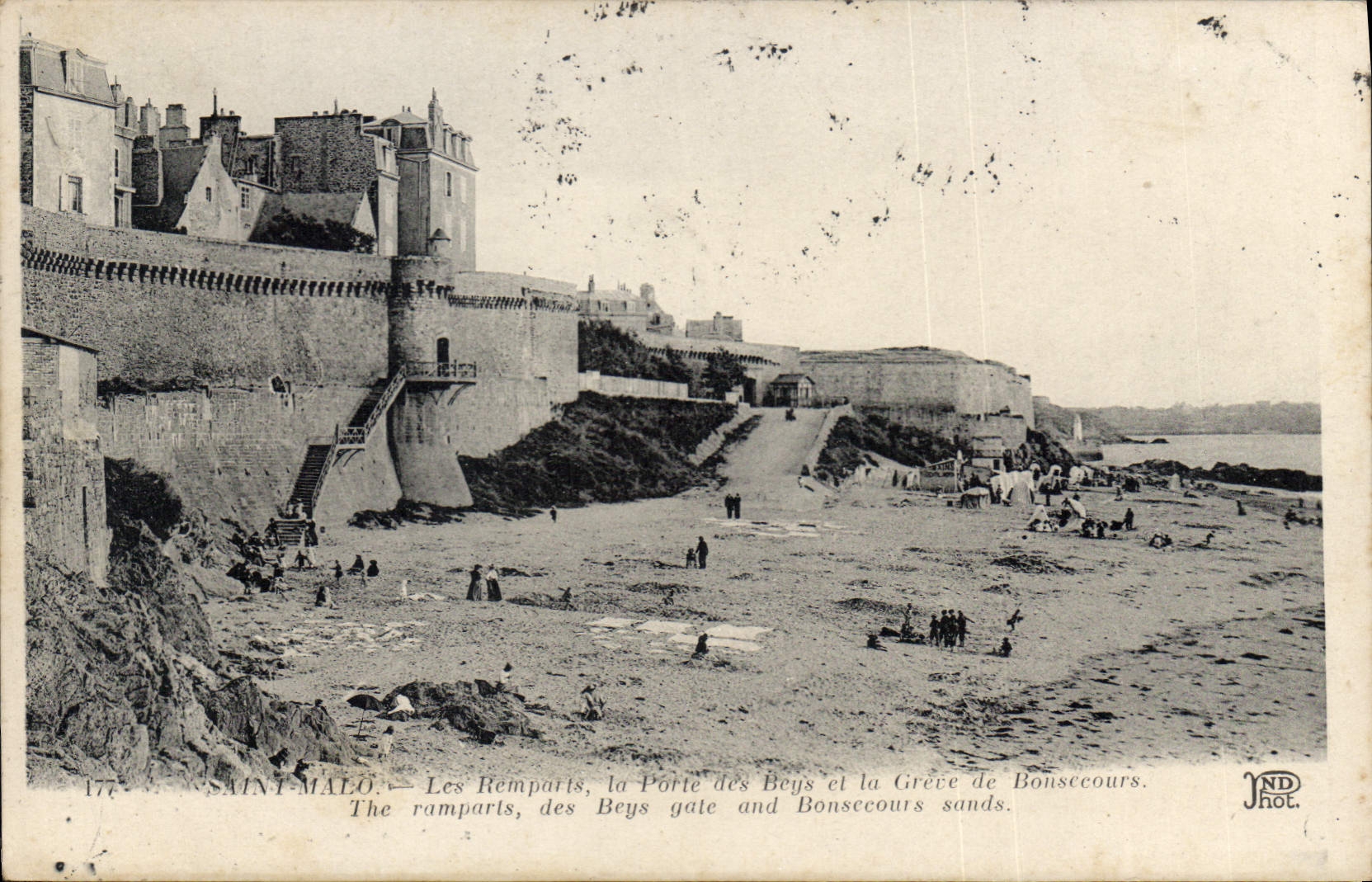 CPA Saint Malo Les Remparts 