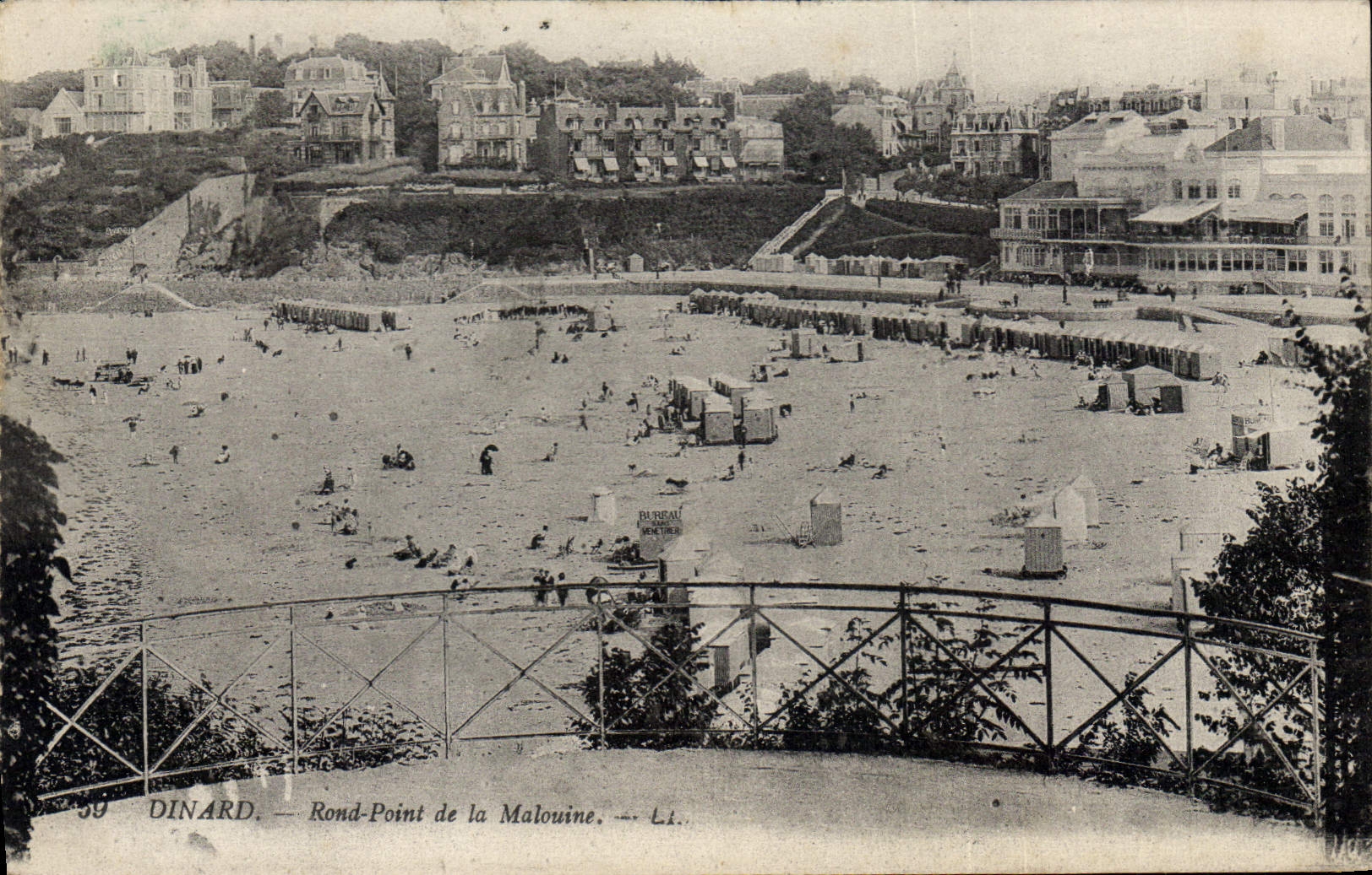 CPA Dinard Rond Point de la Malouine 