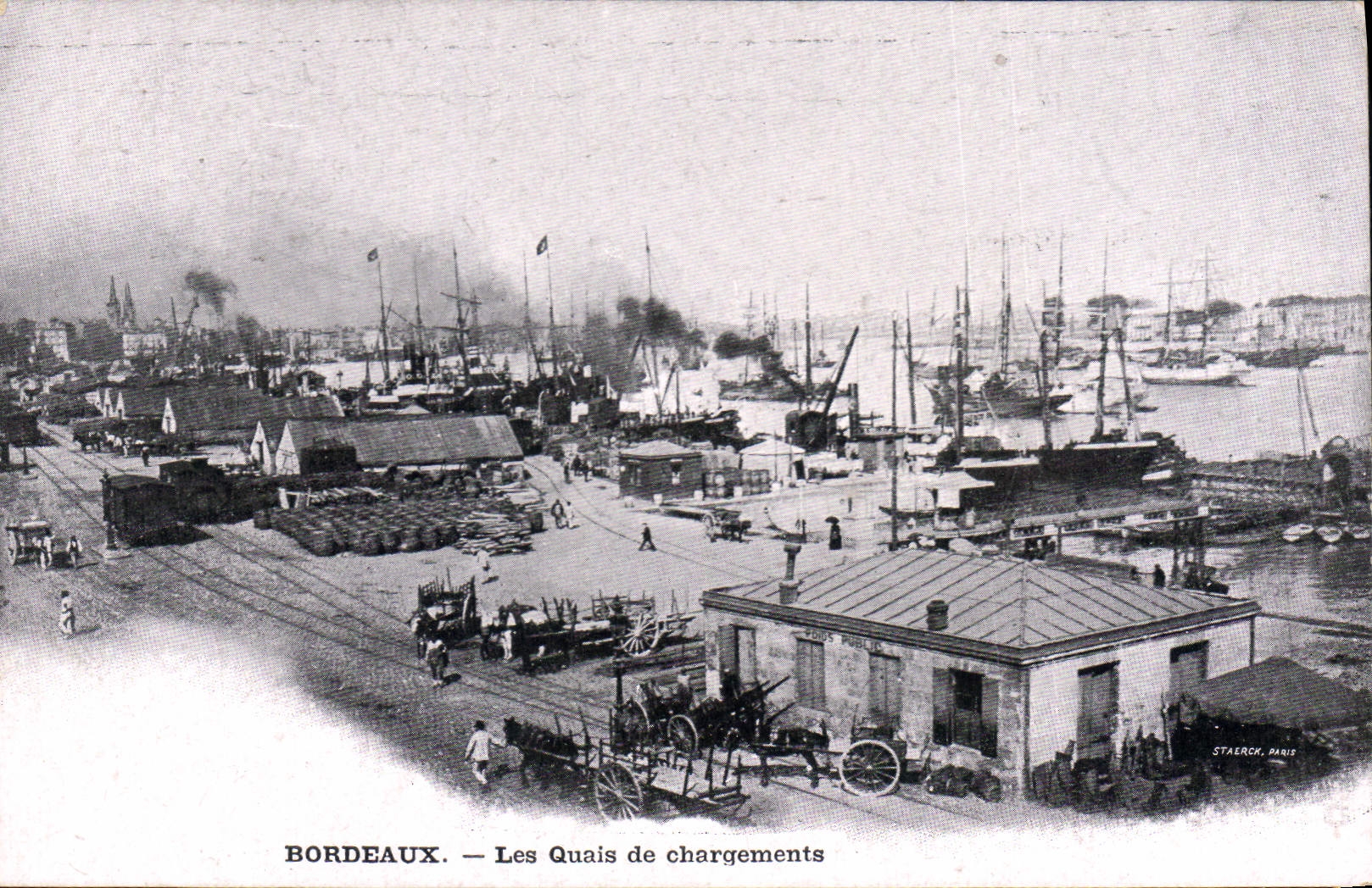 CPA Bordeaux Les quais de chargement