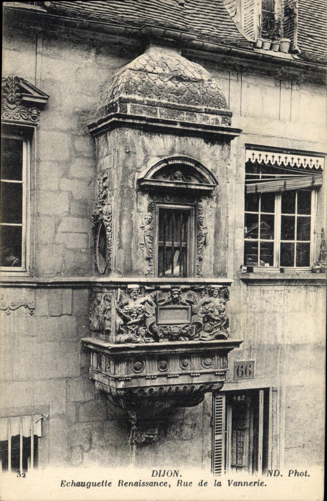 CPA Dijon Echauguelle Renaissance Rue de la Vannerie 