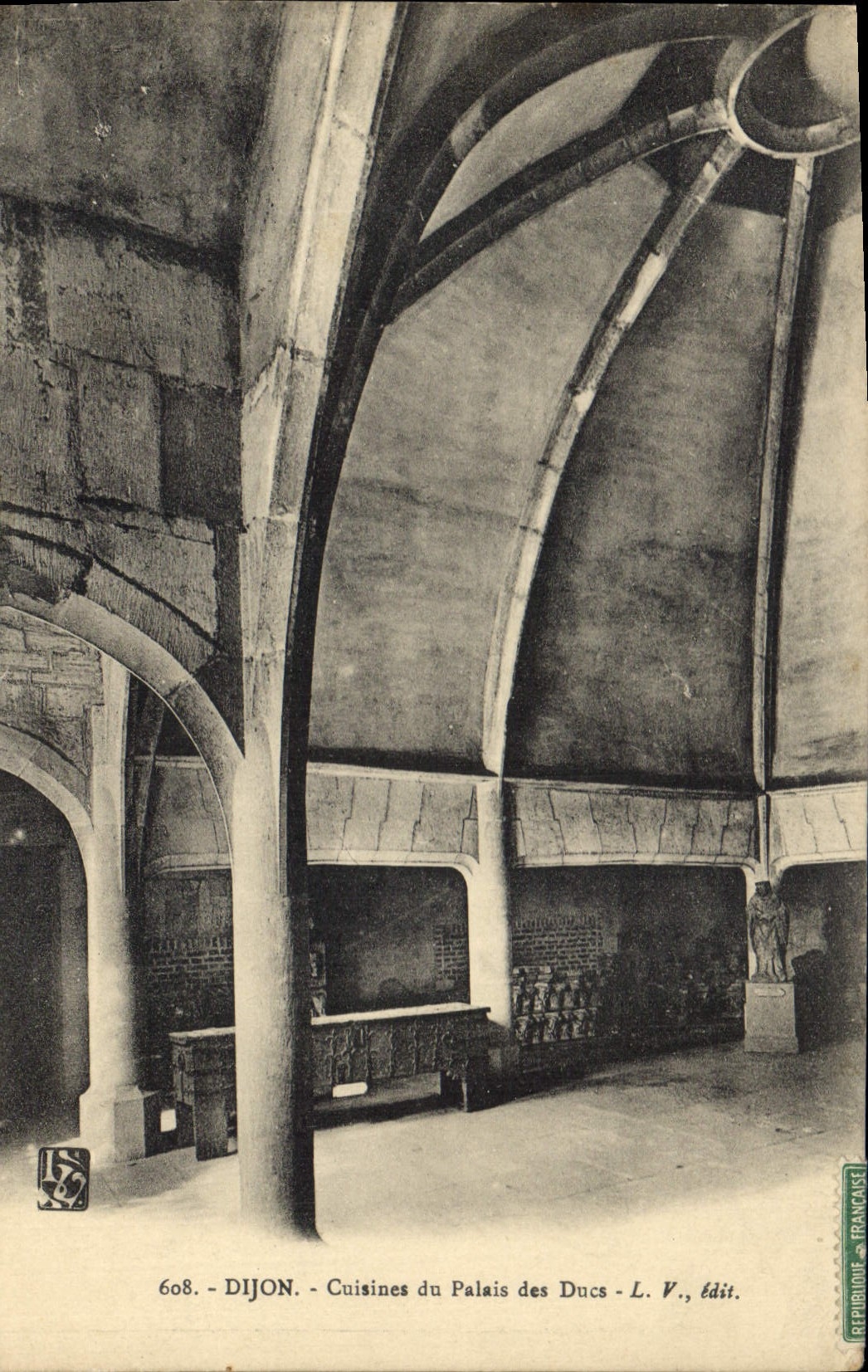 CPA Dijon cuisines du palais des Ducs 