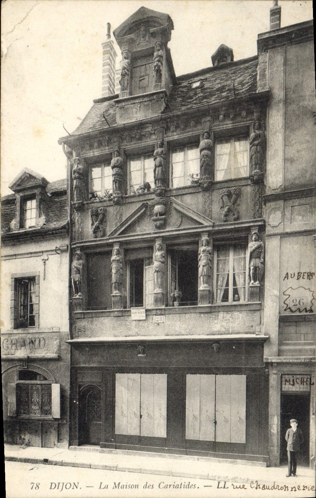 CPA Dijon la maison des Cariatides