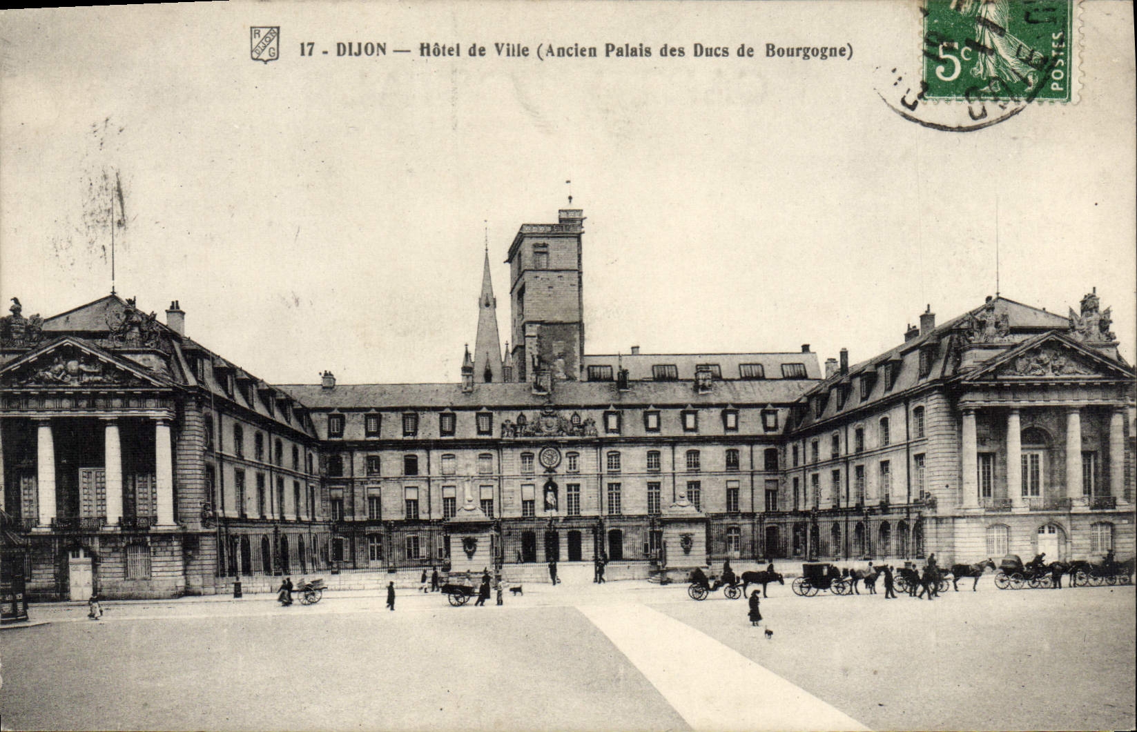 CPA Dijon hotel de ville Ancien palais des Ducs de Bourgogne