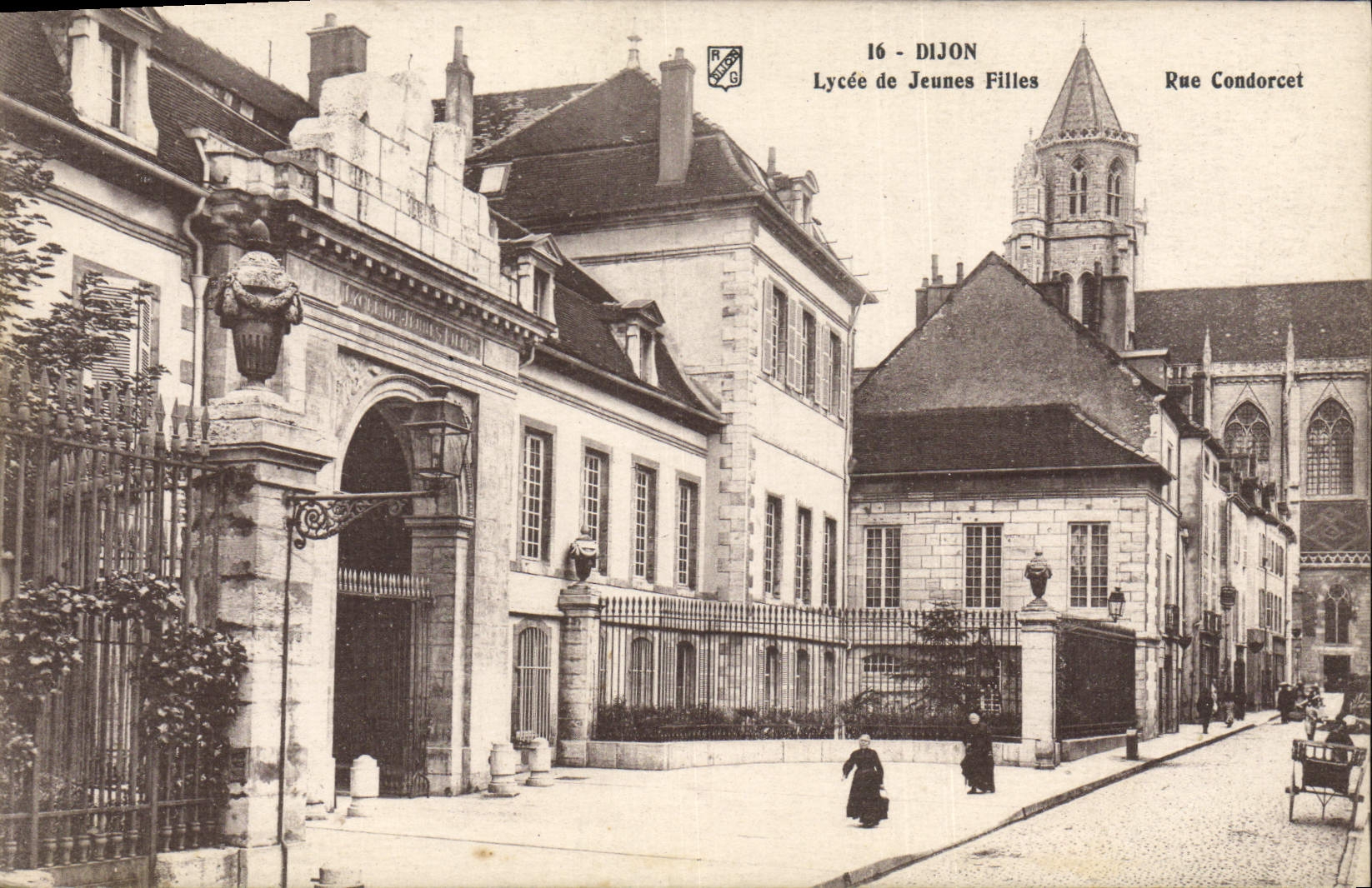 CPA Dijon Lycee de jeunes filles rue Condorcet