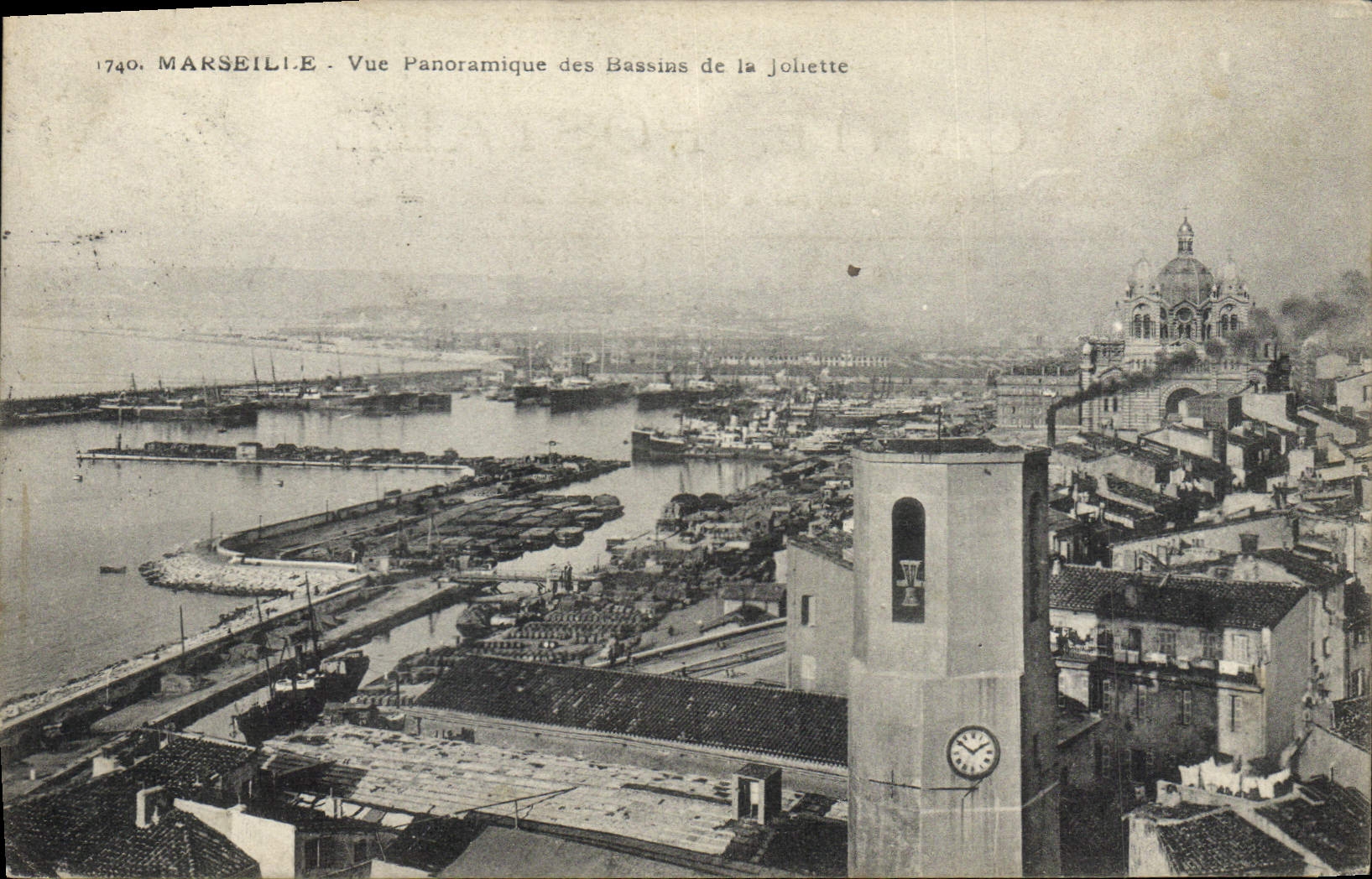 CPA Marseille vue panoramique des Bassins de la Joliette