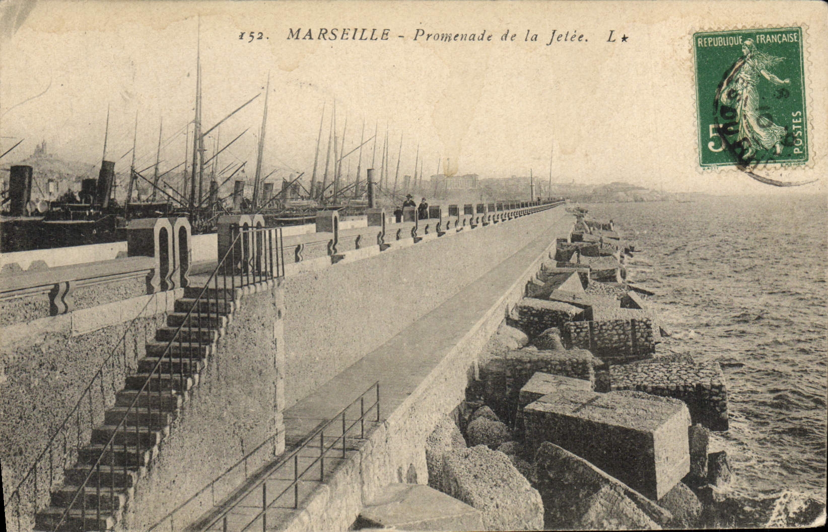 CPA Marseille Promenade de la Jetee
