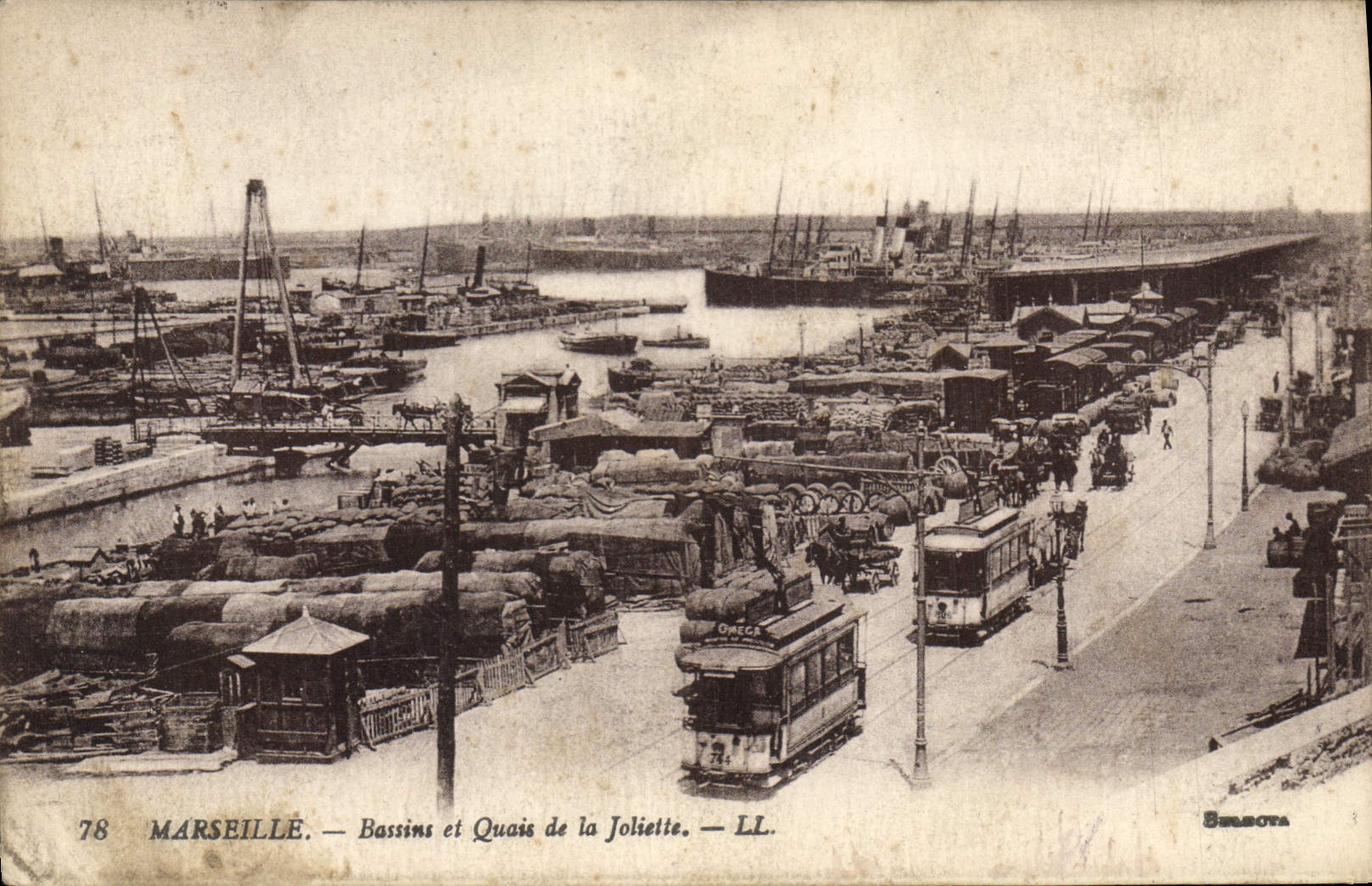 CPA Marseille Bassins et Quais de la Joliette