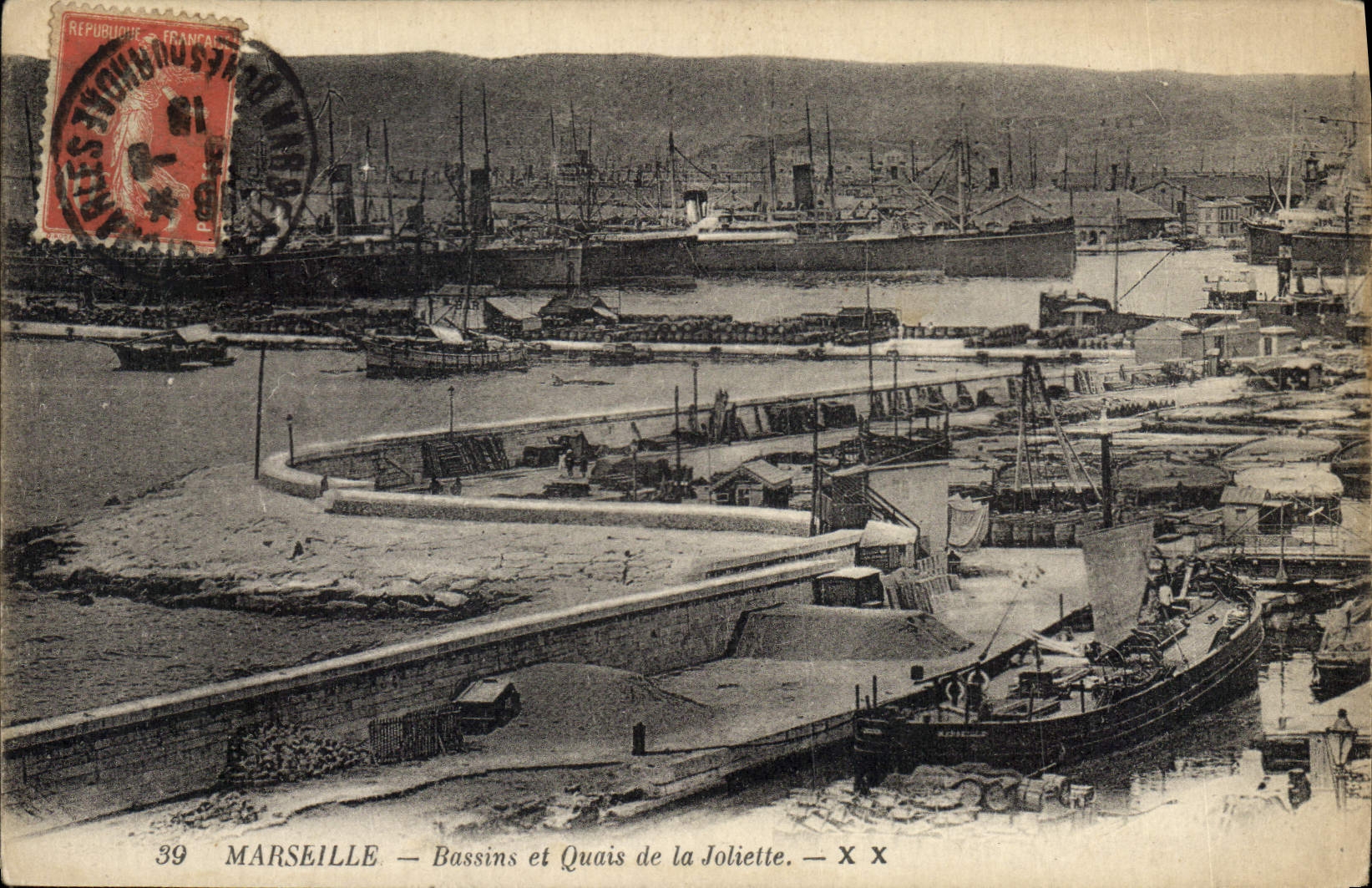 CPA Marseille Bassins et Quais de la Joliette