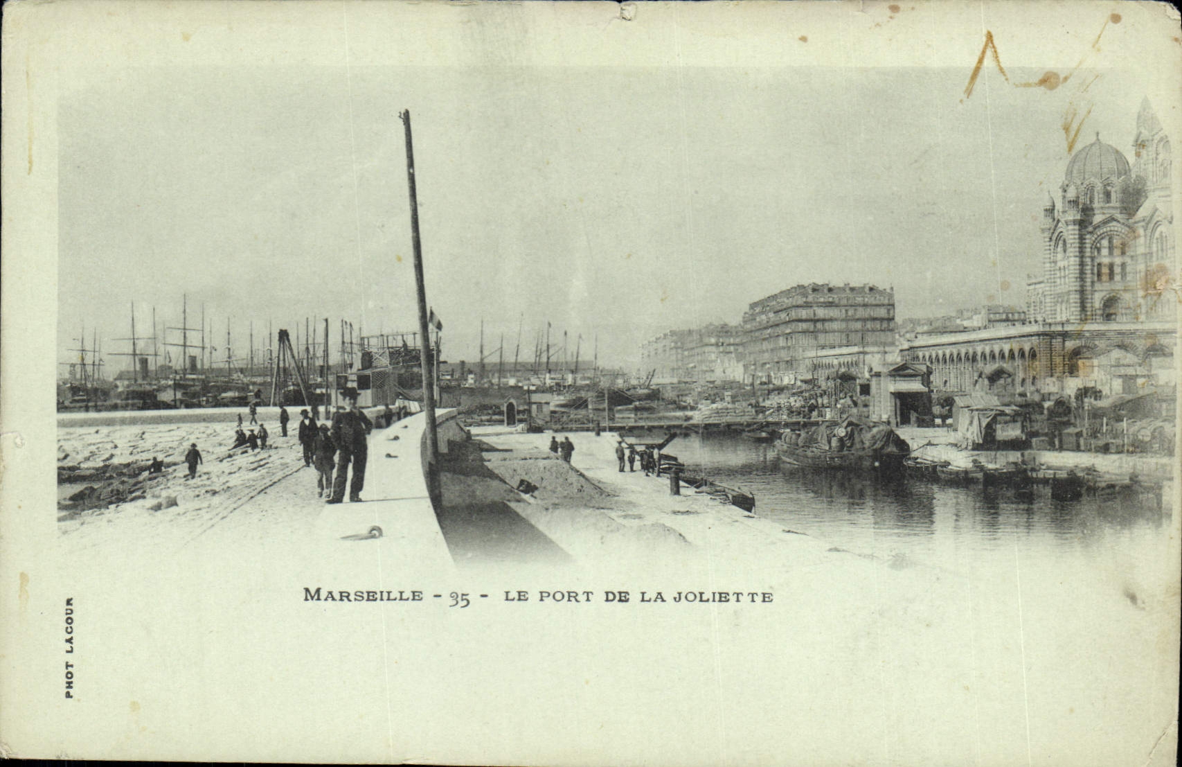 CPA Marseille le port de la Joliette