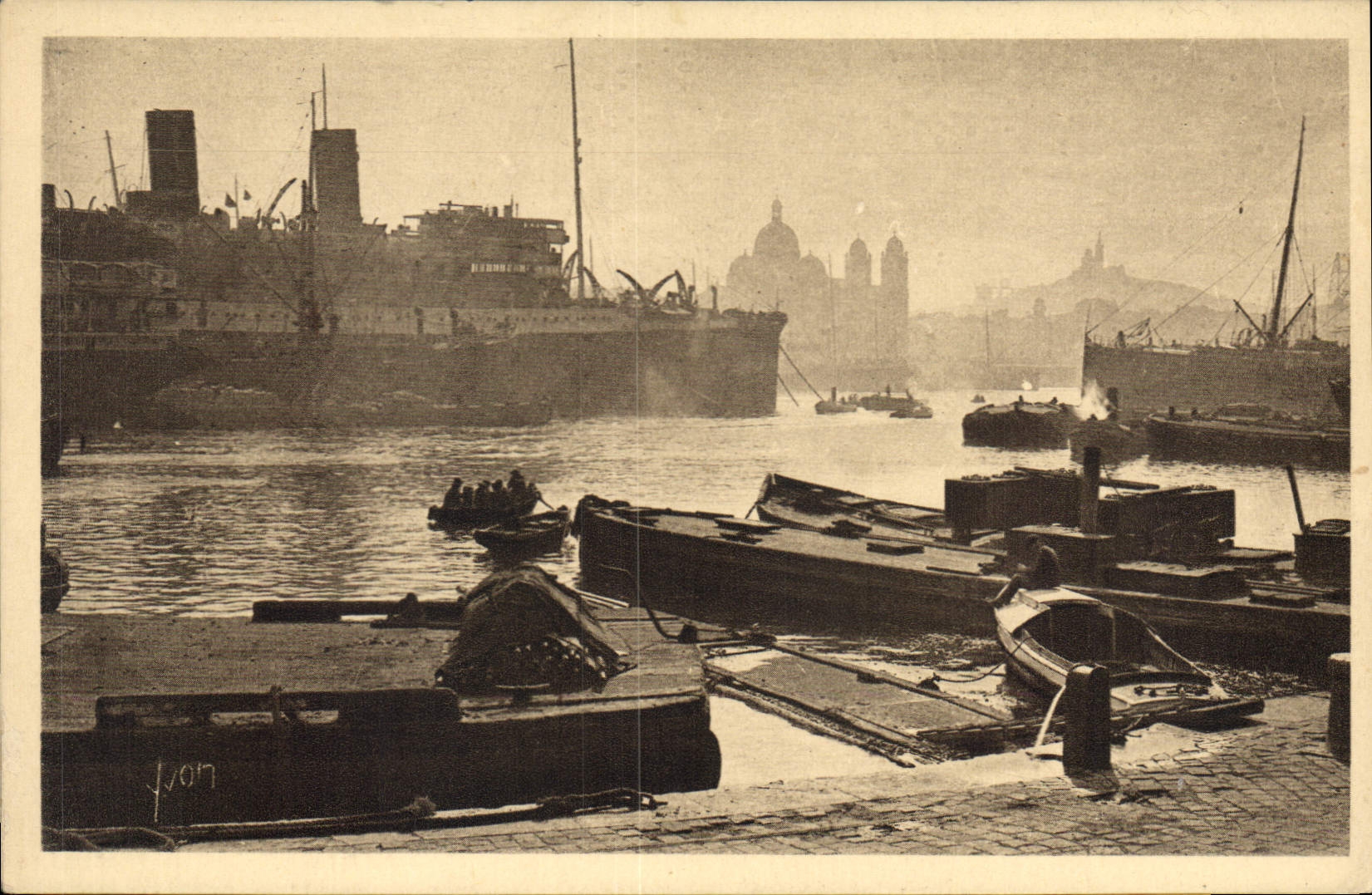 CPA Marseille B du R le port de la Joliette