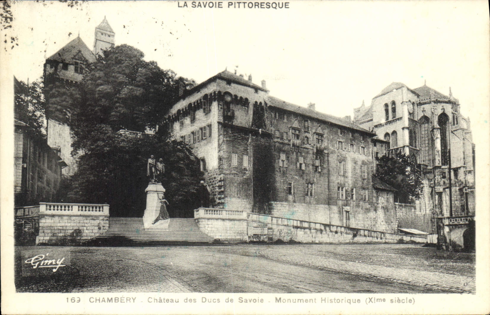 CPA Chambery chateau des ducs de Savoie Monument historique Xime siecle