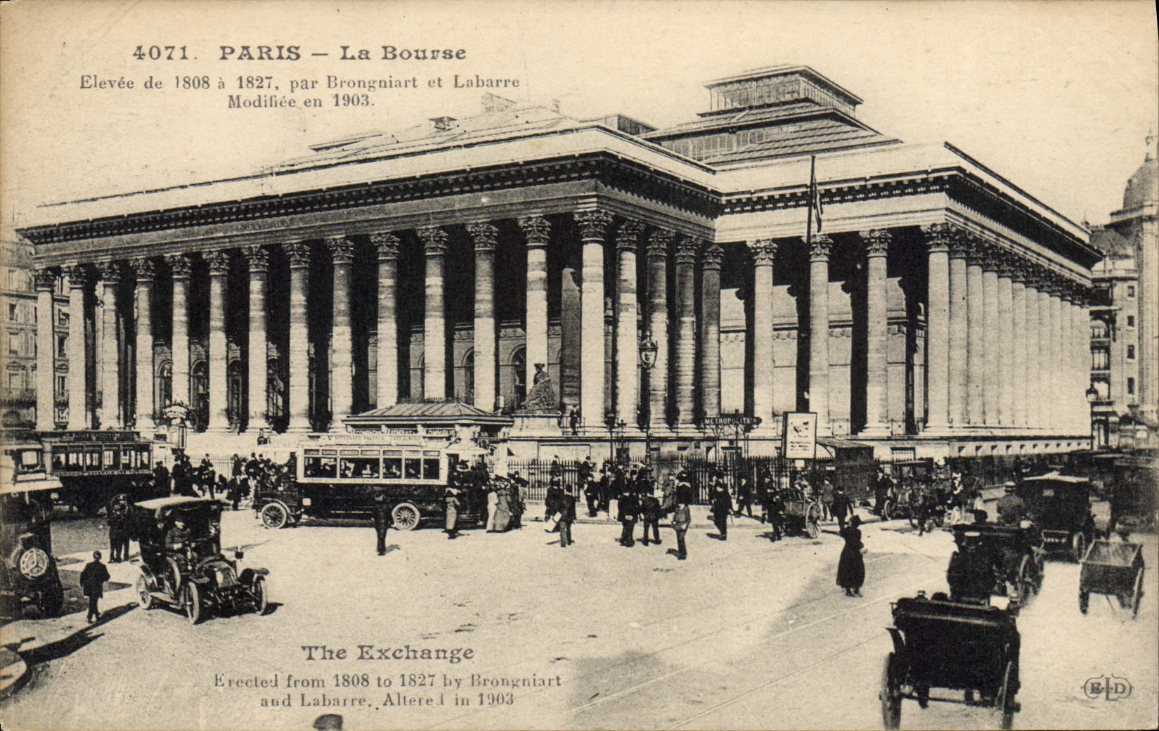 CPA Paris la Bource elevee de 1806 a 1827 par Bronguiart et Labarre modifiee en 1903