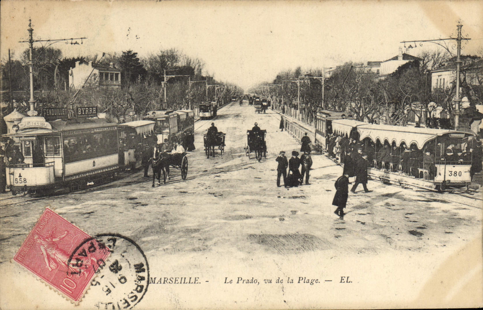 CPA Marseille Le Prado vu de la Plage Tramways