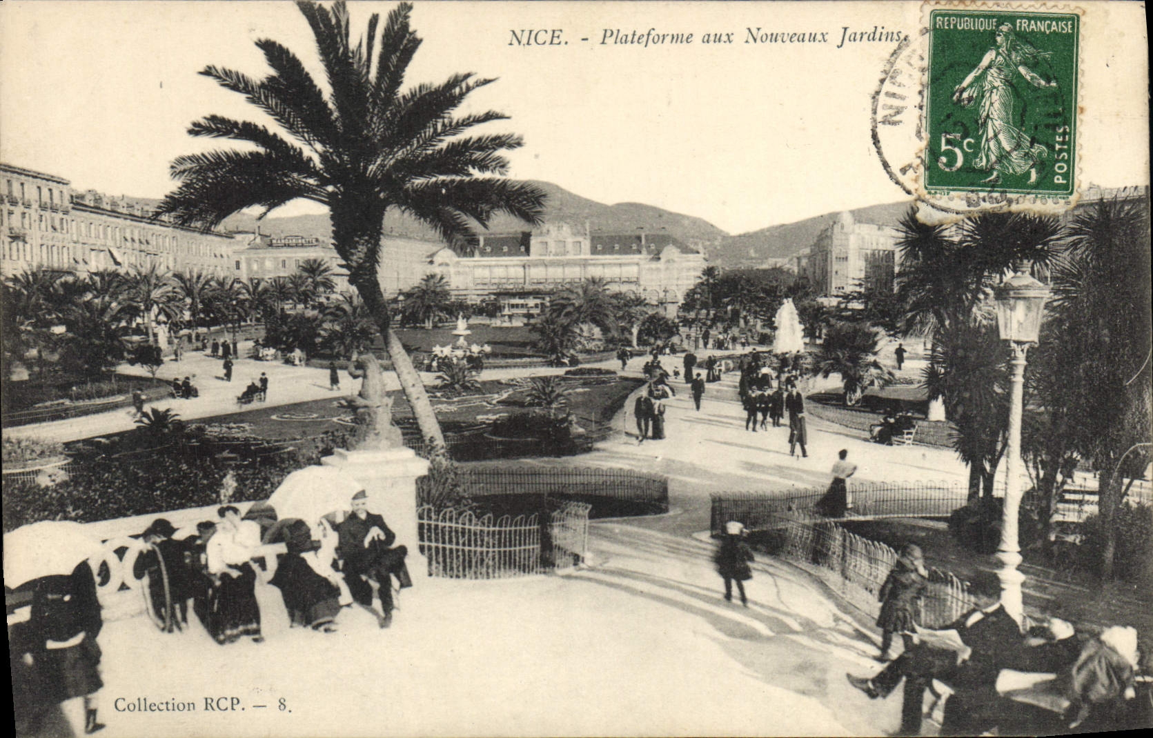 CPA Nice Plateforme aux Nouveaux Jardins 