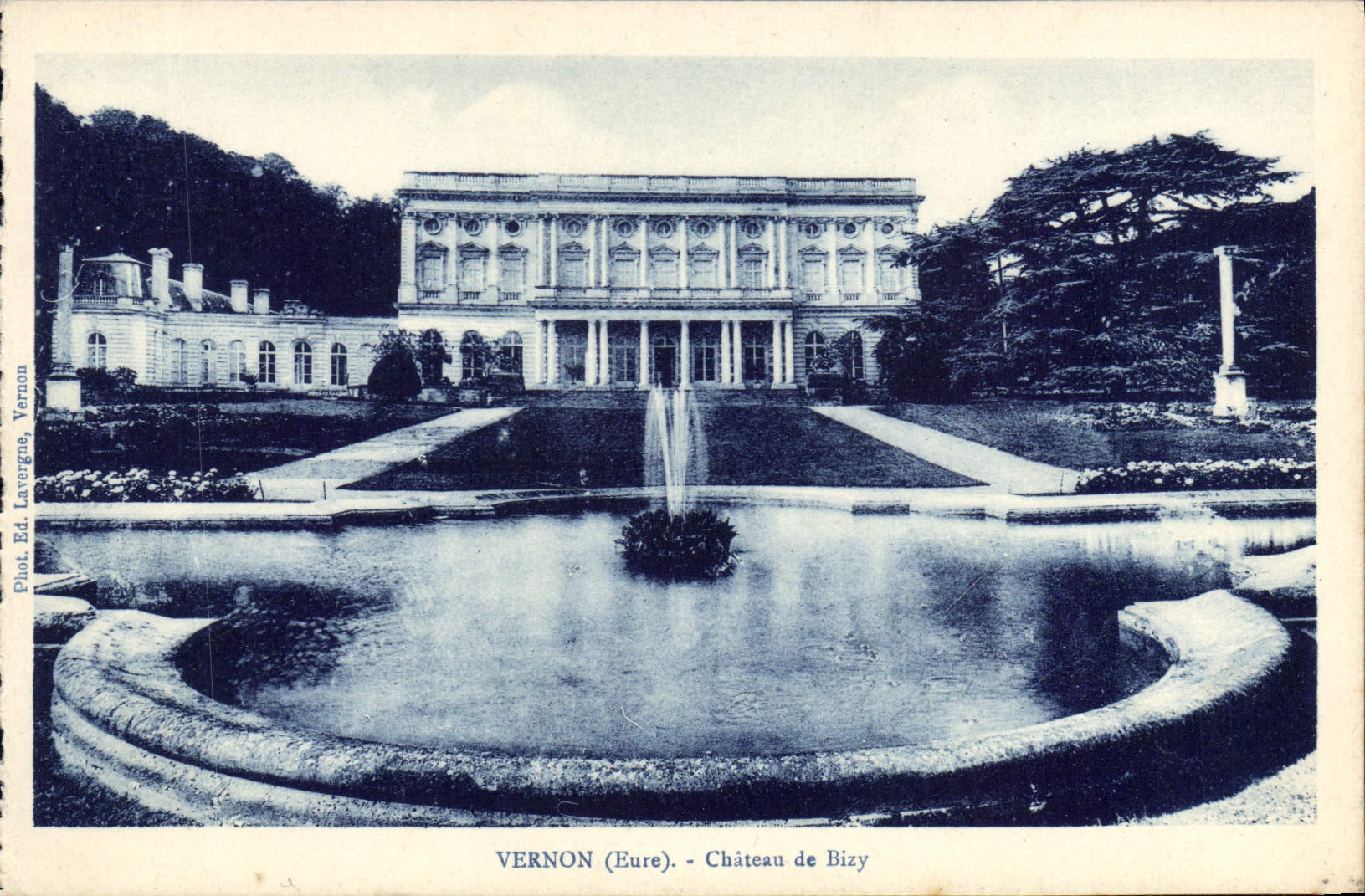 CPA Vernon Eure Chateau de Bizy 