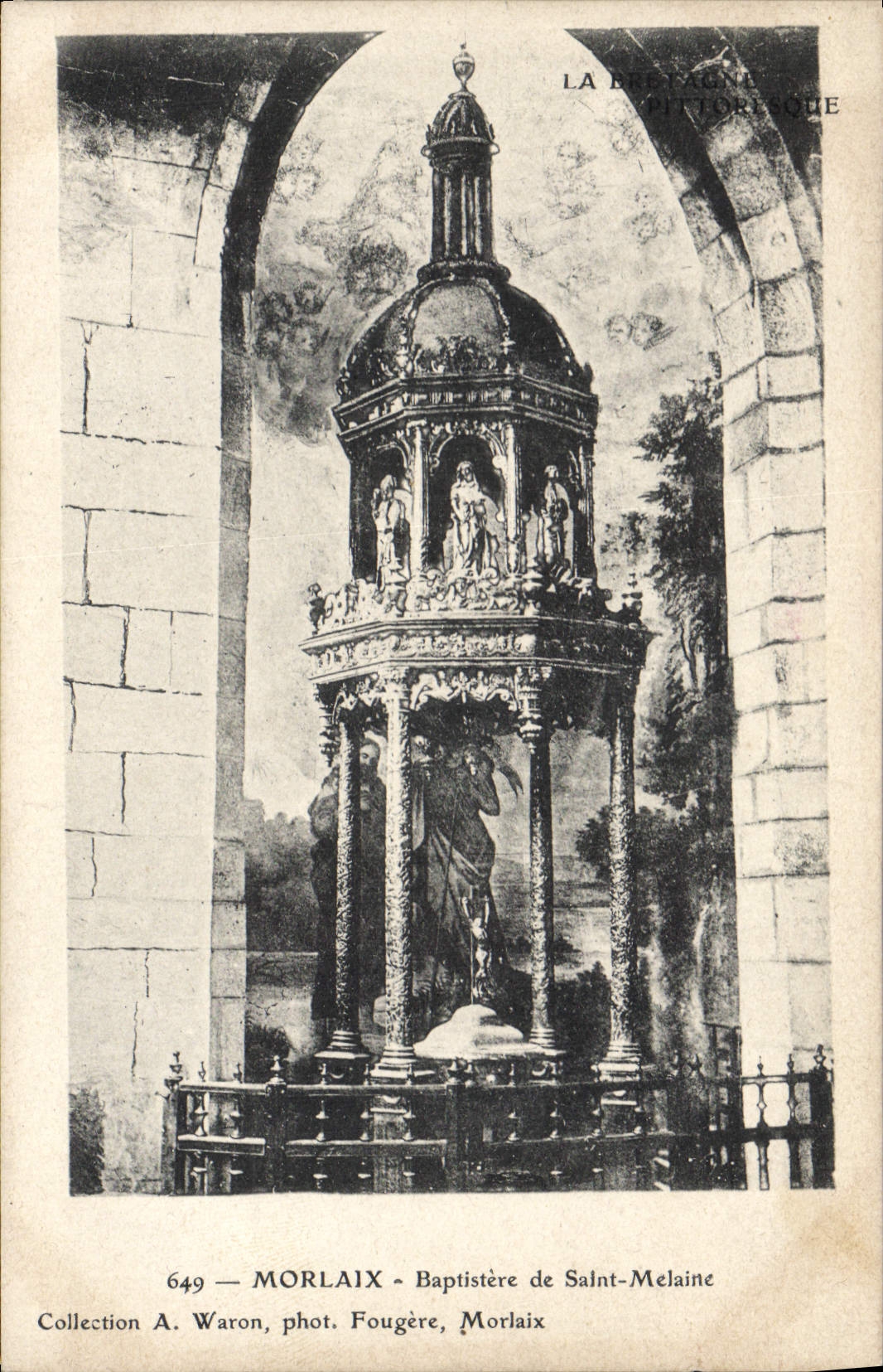 CPA Morlaix Baptistere de St Melaine 