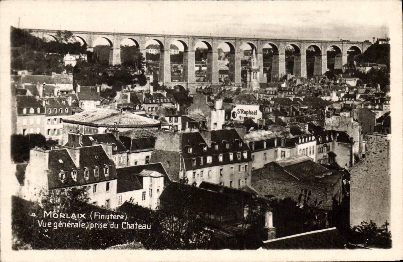 CPA Morlaix Finistere Vue generale prise du Chateau 