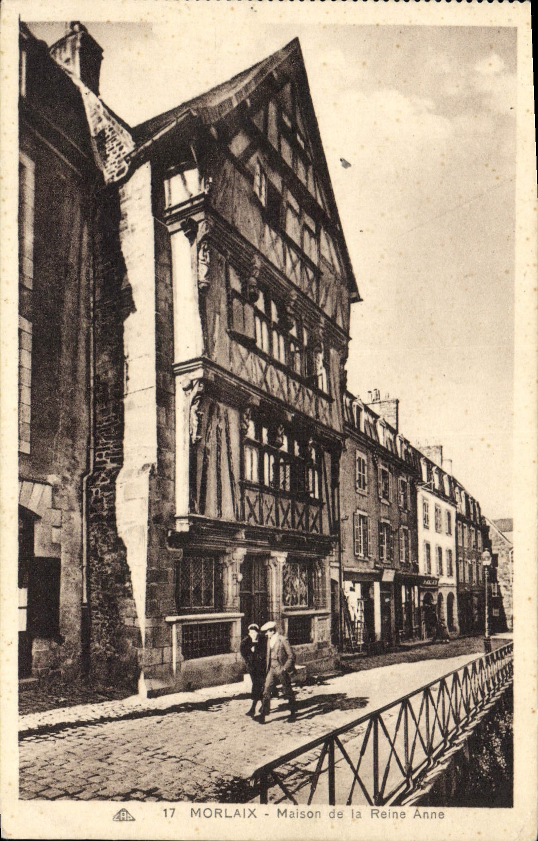 CPA Morlaix Maison de la Reine Anne 