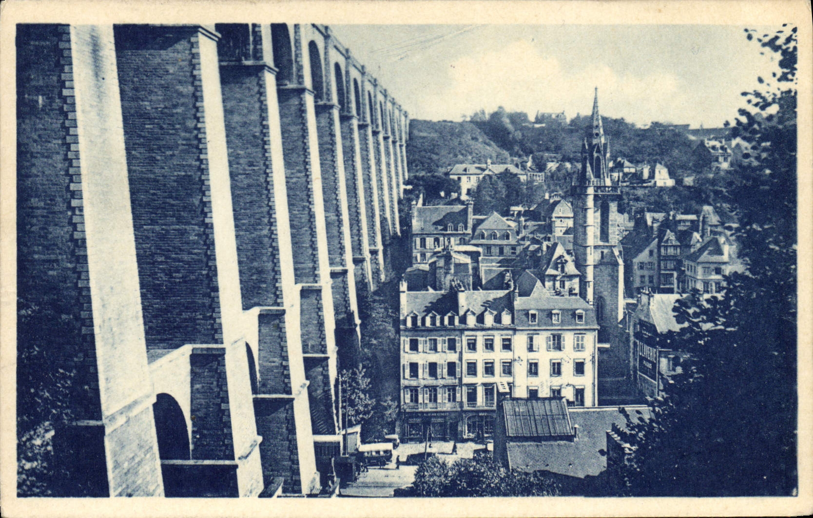 CPA Morlaix Le Viaduc et l'Eglise St Melaine 