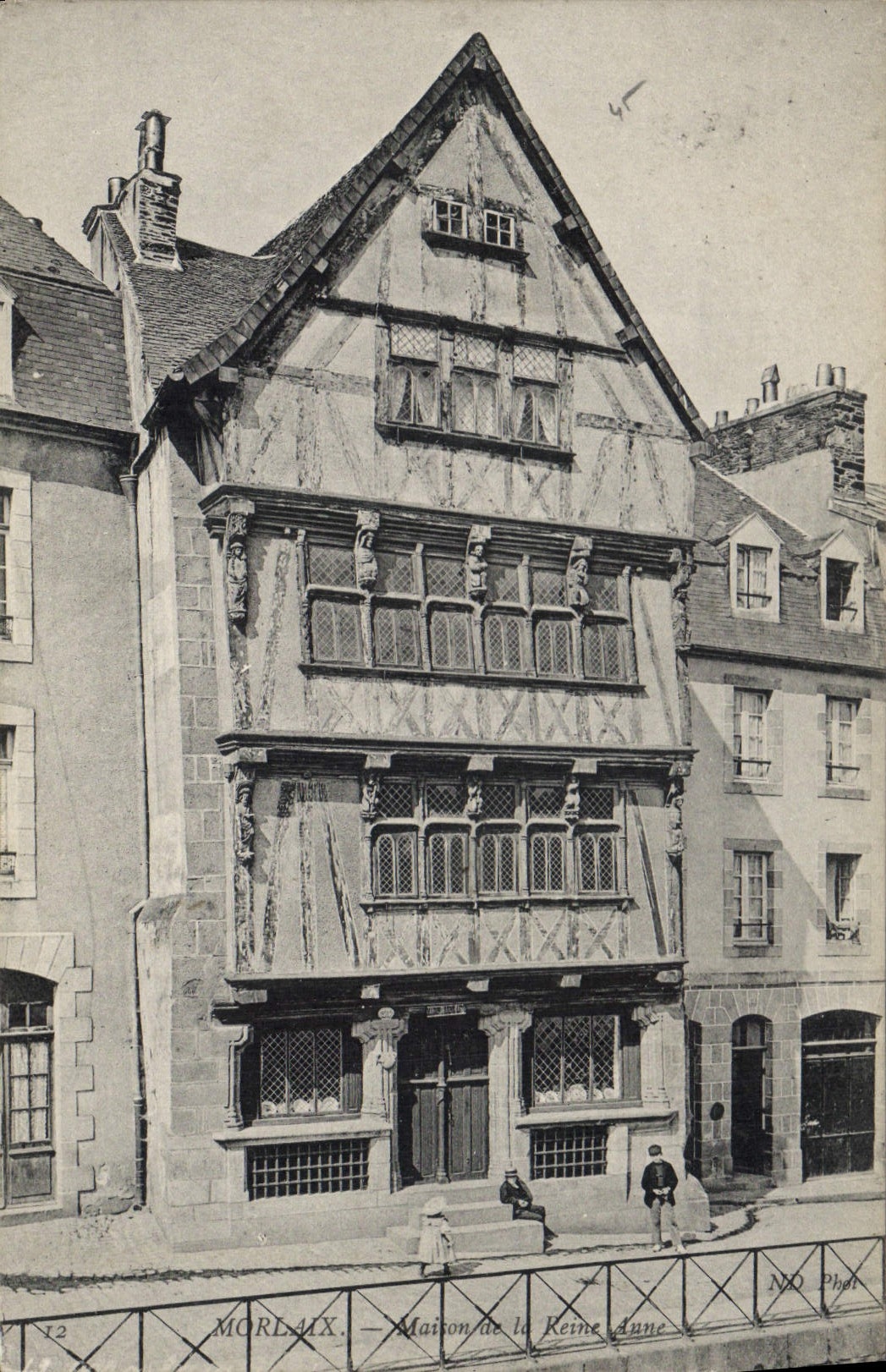 CPA Morlaix Maison de la Reine Anne 