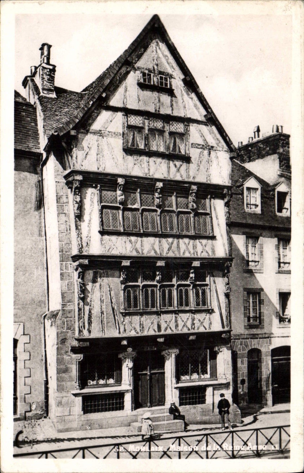 CPA Morlaix Maison de la Reine Anne 