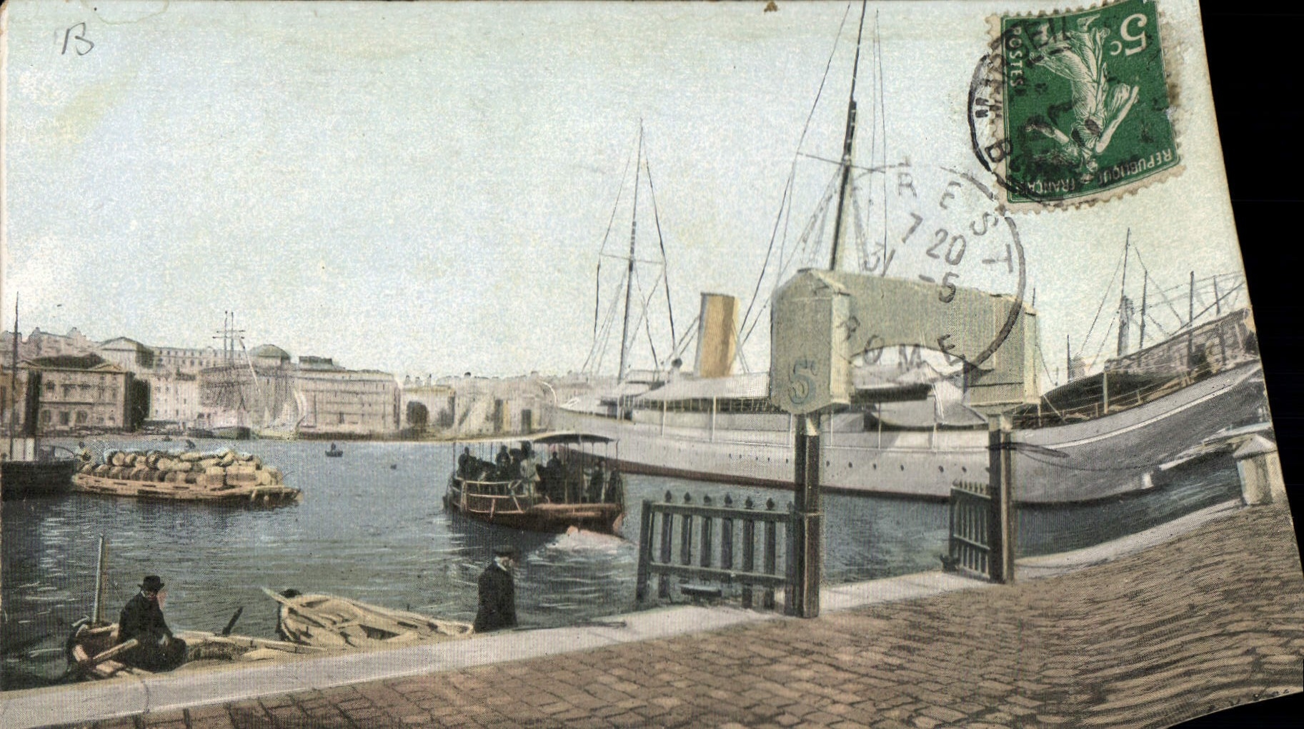 CPA Marseille Le Vieux Port Traversee du Bateau Mouche 