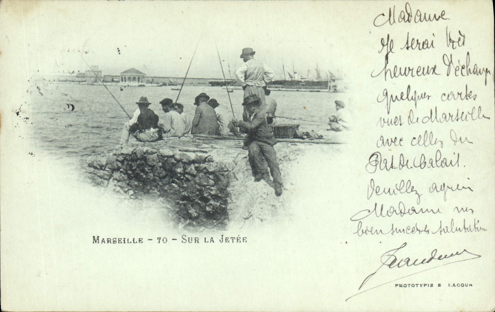 CPA Marseille Sur la Jetee Peche Pecheurs