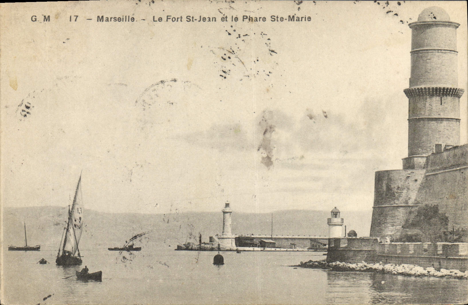 CPA Marseille Le Fort St Jean et Le Phare Ste Marie 