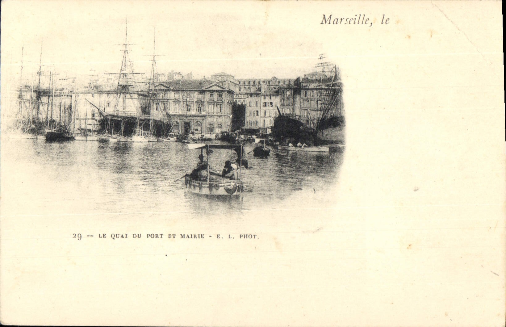 CPA Marseille le Quai du port et Mairie