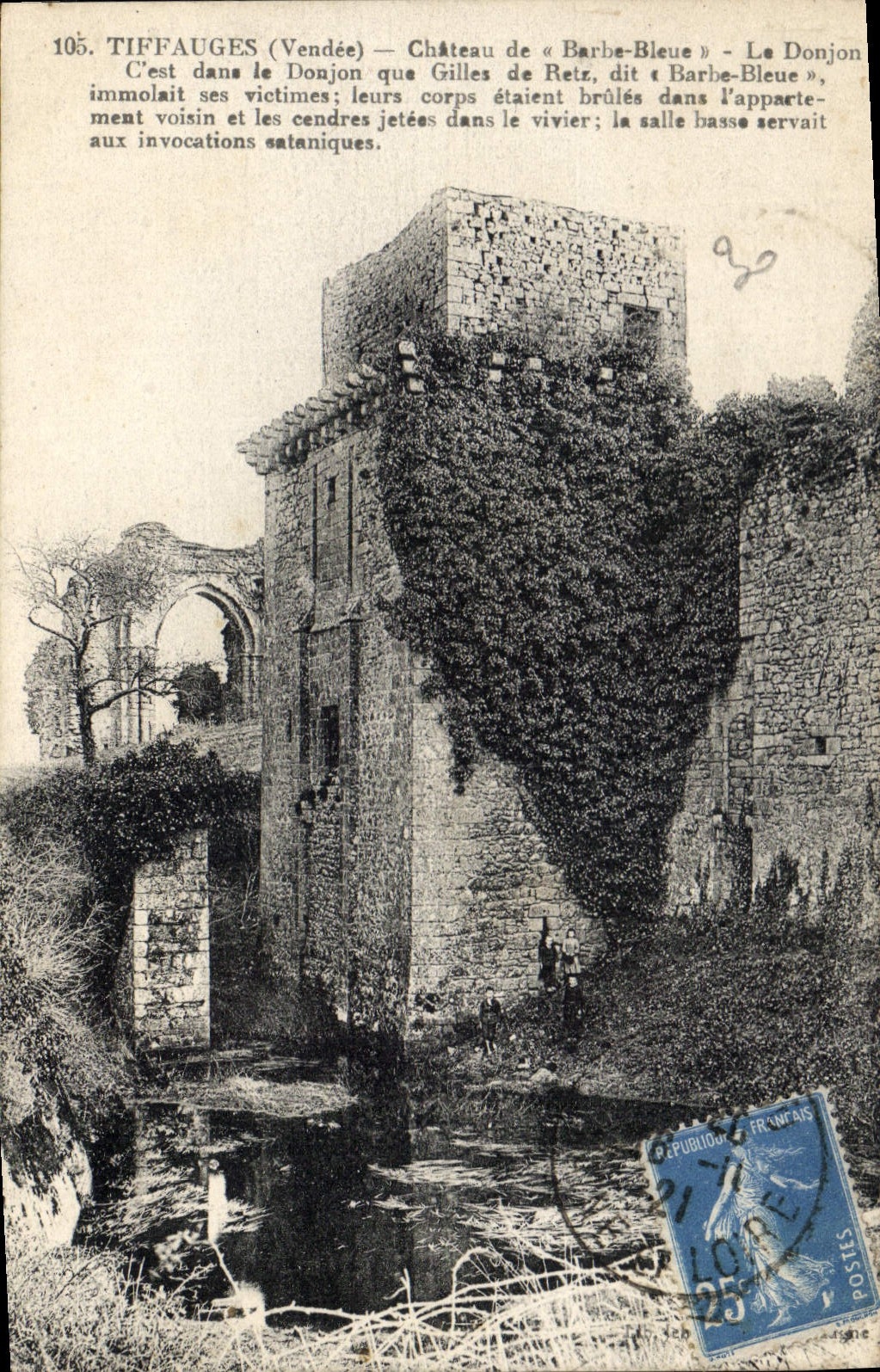 CPA Tiffaugues Vendee chateau de Barbe Bleue le Donjon c'est dans le Donjon que Gilles de Retz dit B