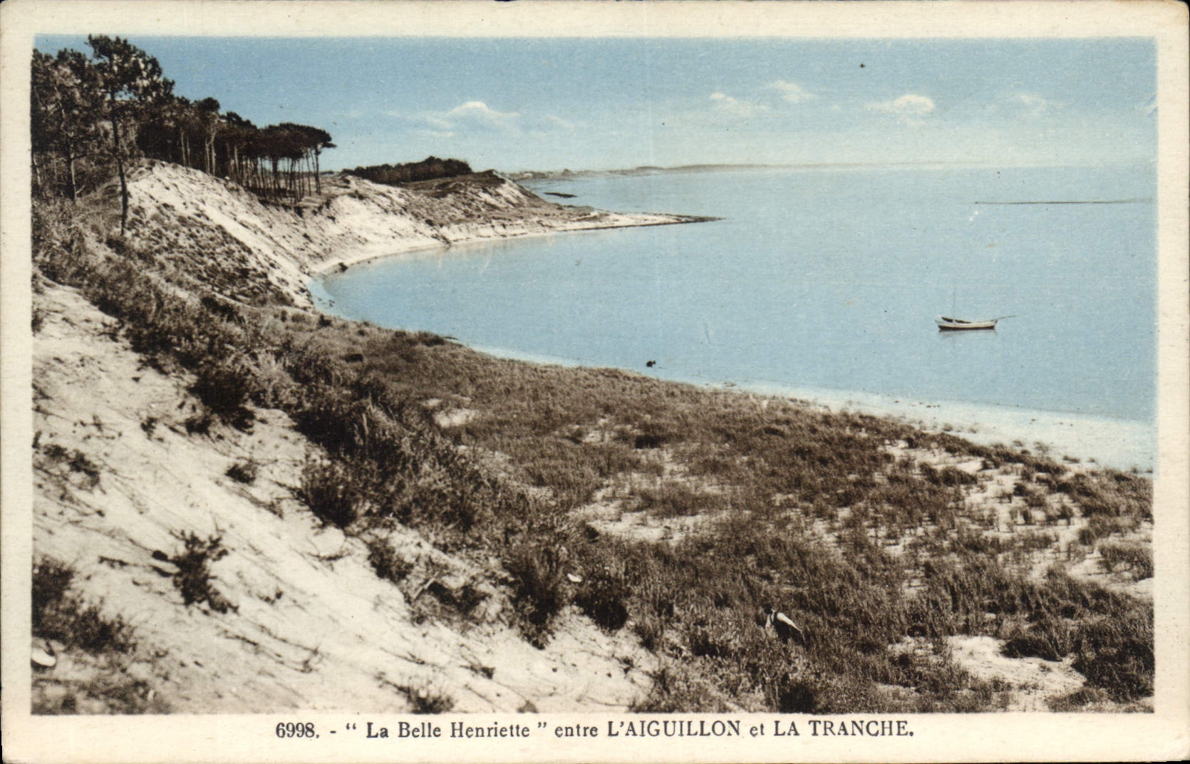 CPA La Belle Henriette entre l'Aiguillon et la Tranche