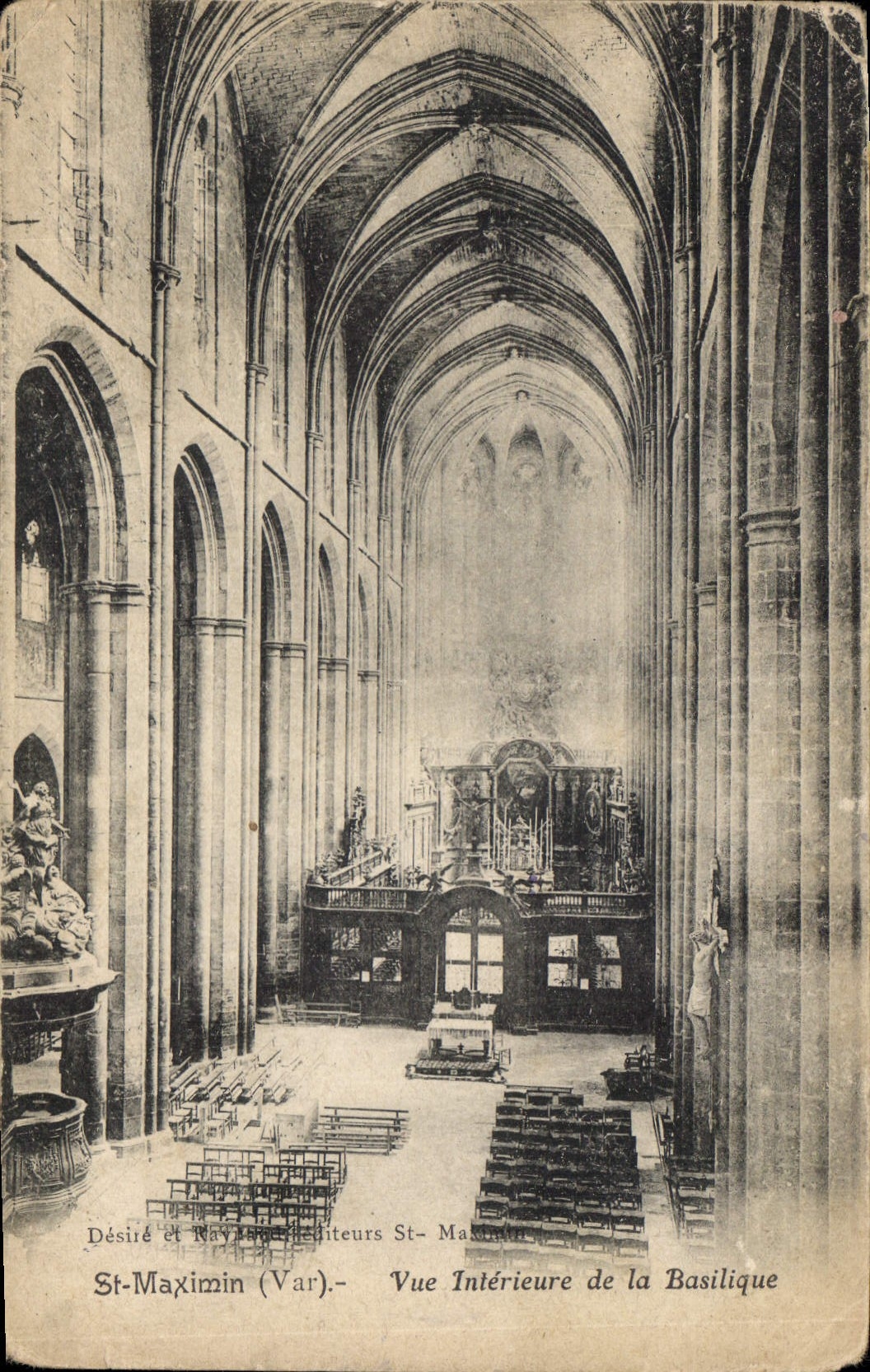 CPA St Maximin Var vue interieure de la Basilique 