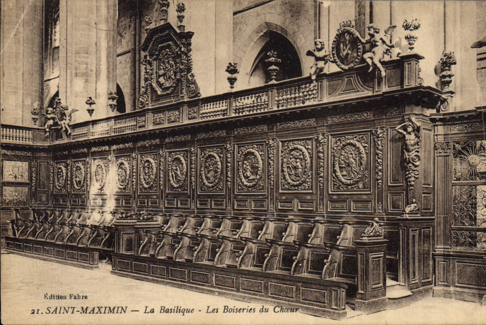 CPA Saint Maximin la Basilique les Boiseries du Choeur 