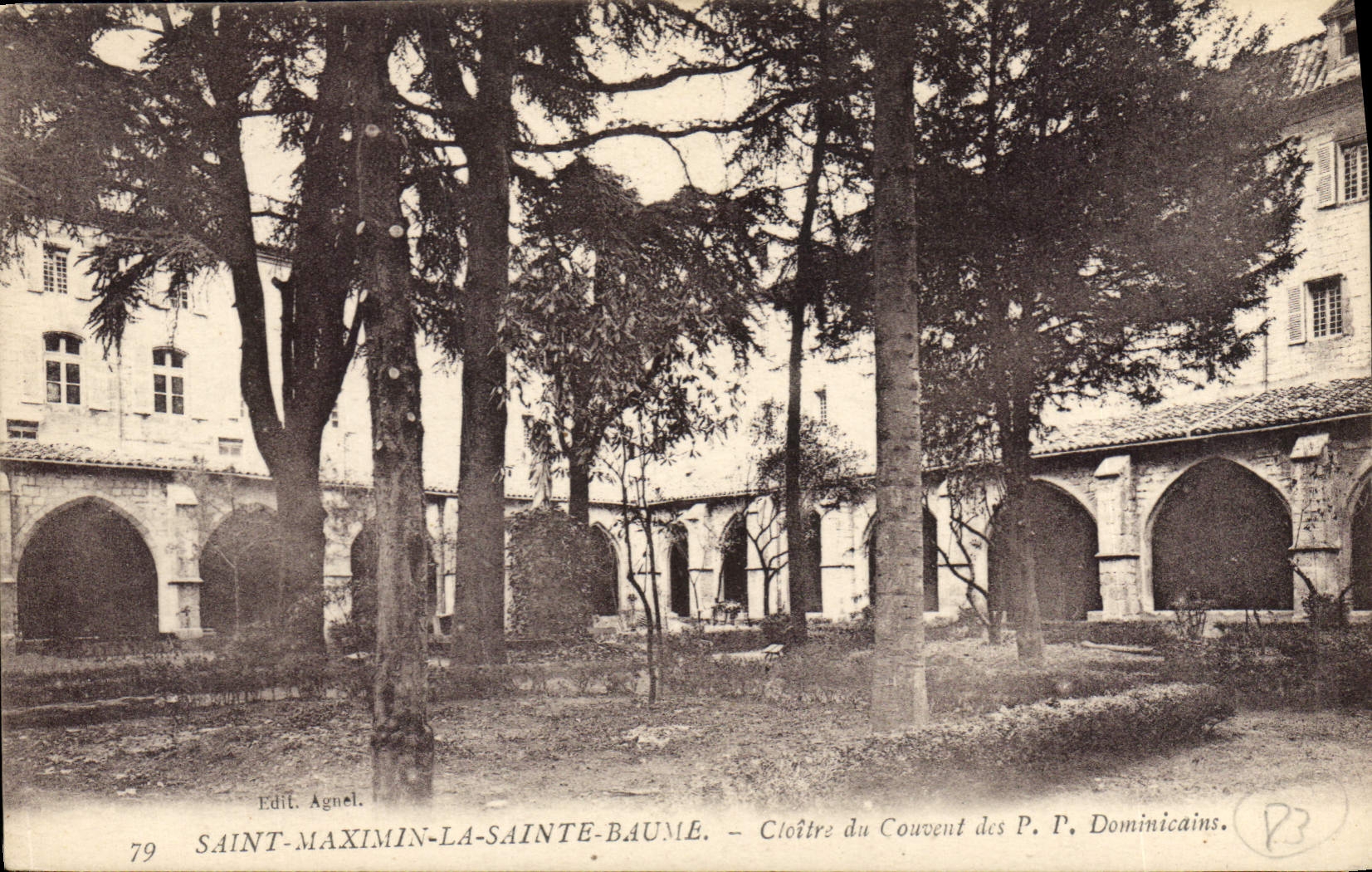 CPA Saint Maximin la Sainte Baume Cloitre du Couvent des P P Dominicains 