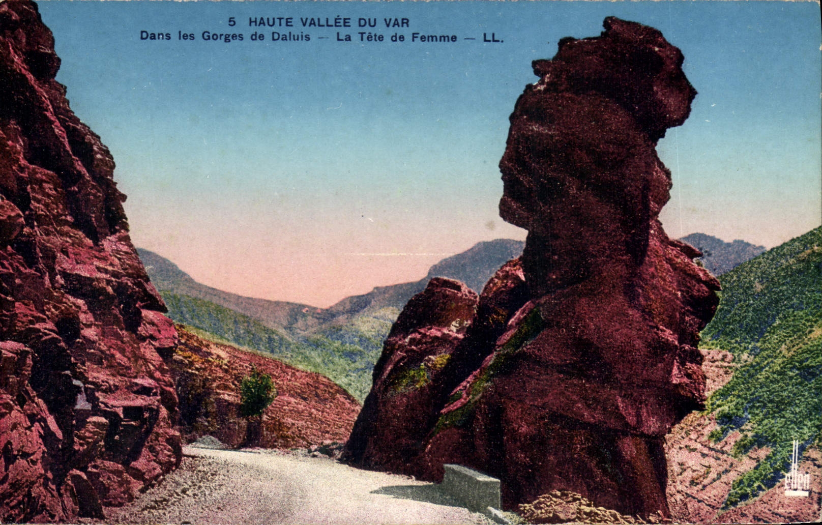 CPA Haute vallee du Var Dans les Gorges de Daluis La Tote de Femme 