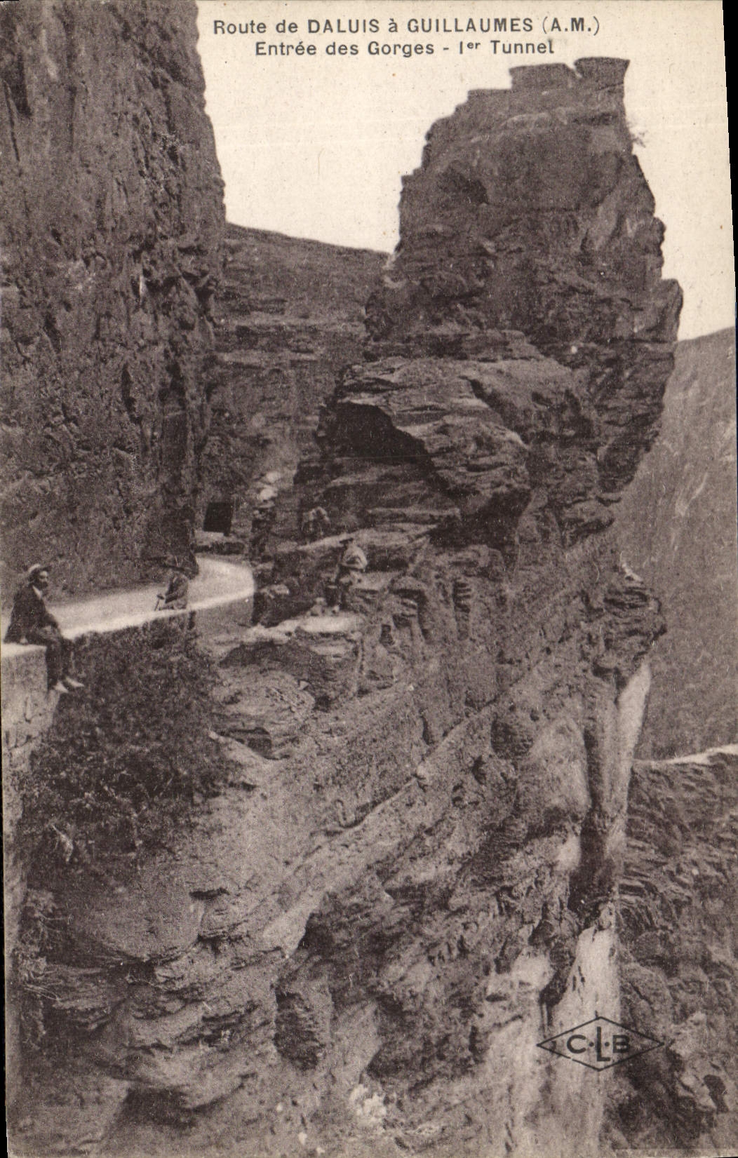 CPA Route de Daluis a Guillaumes A M Entree des Gorges