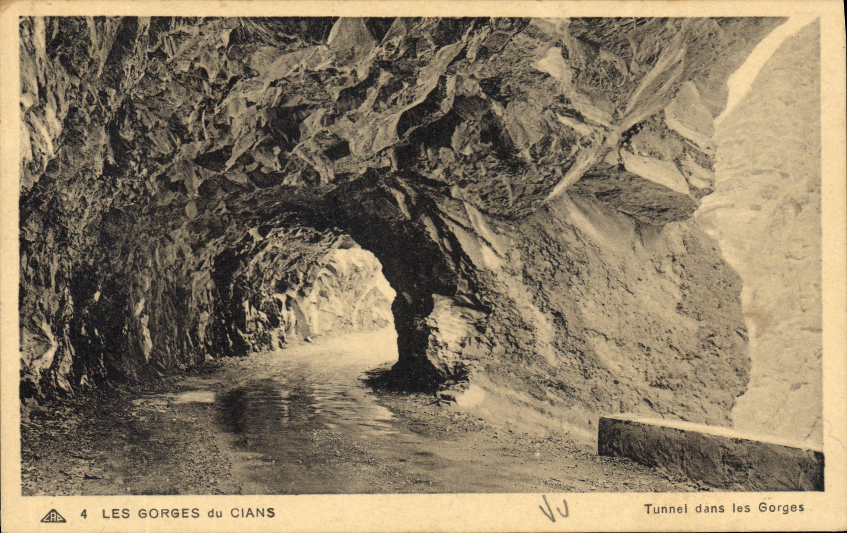 CPA Les Gorges du Cians Tunnel dans les Gorges 