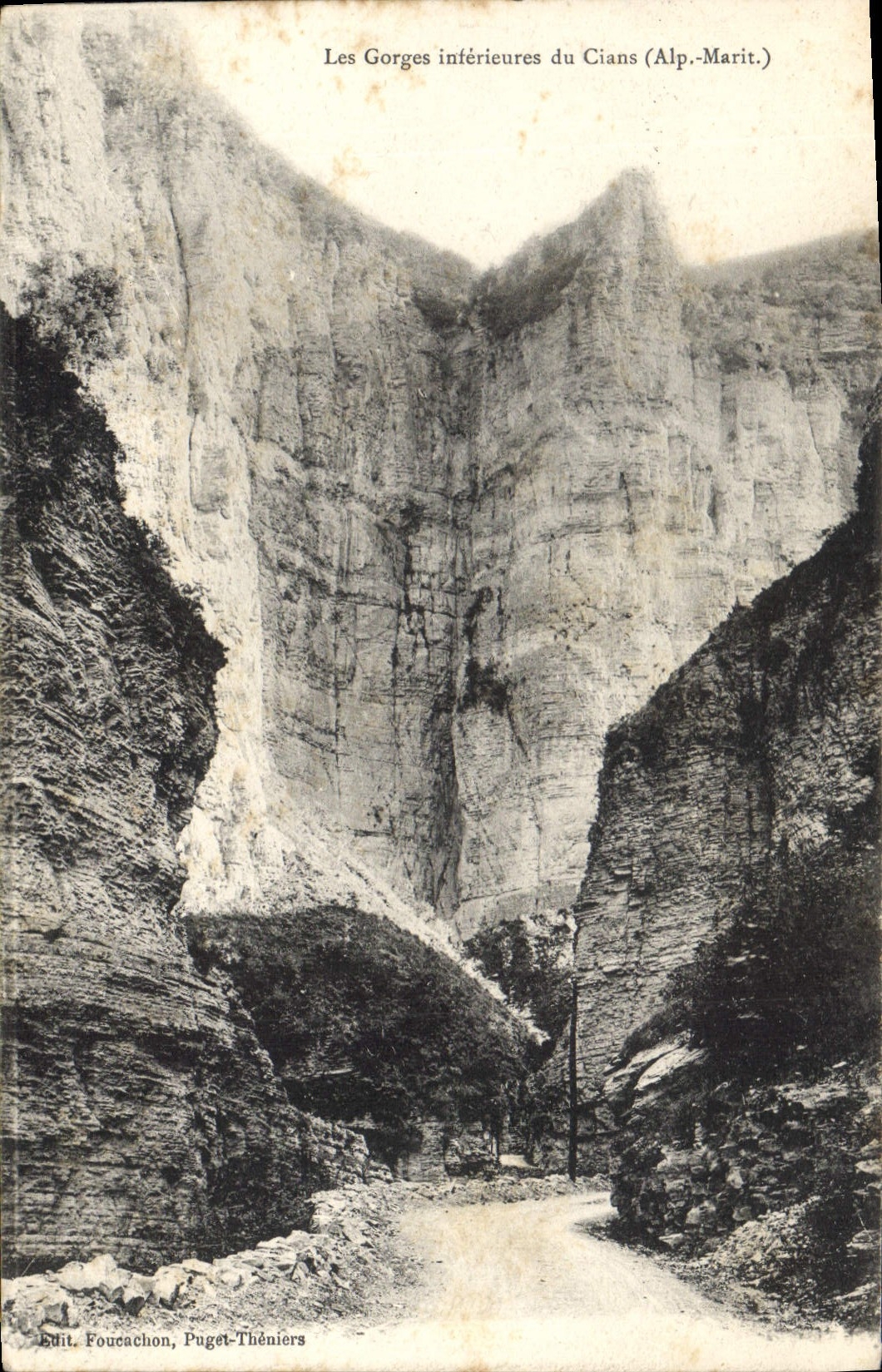 CPA Les Gorges Interieure du Cians A M 