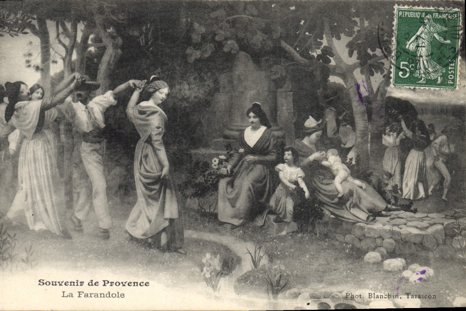 CPA En Provence La Farandole 