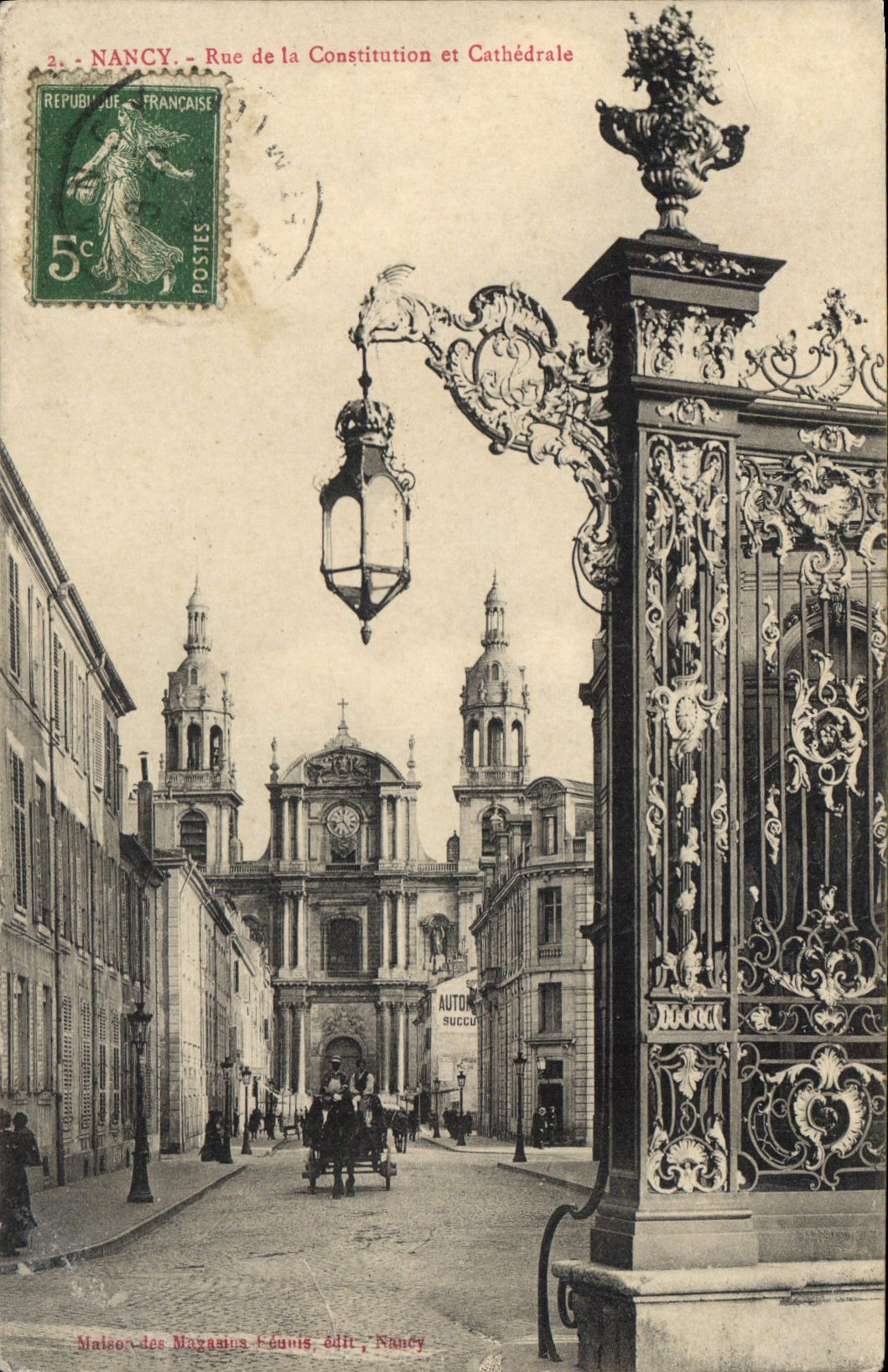 CPA Nancy Rue de la Constitution et Cathedrale 