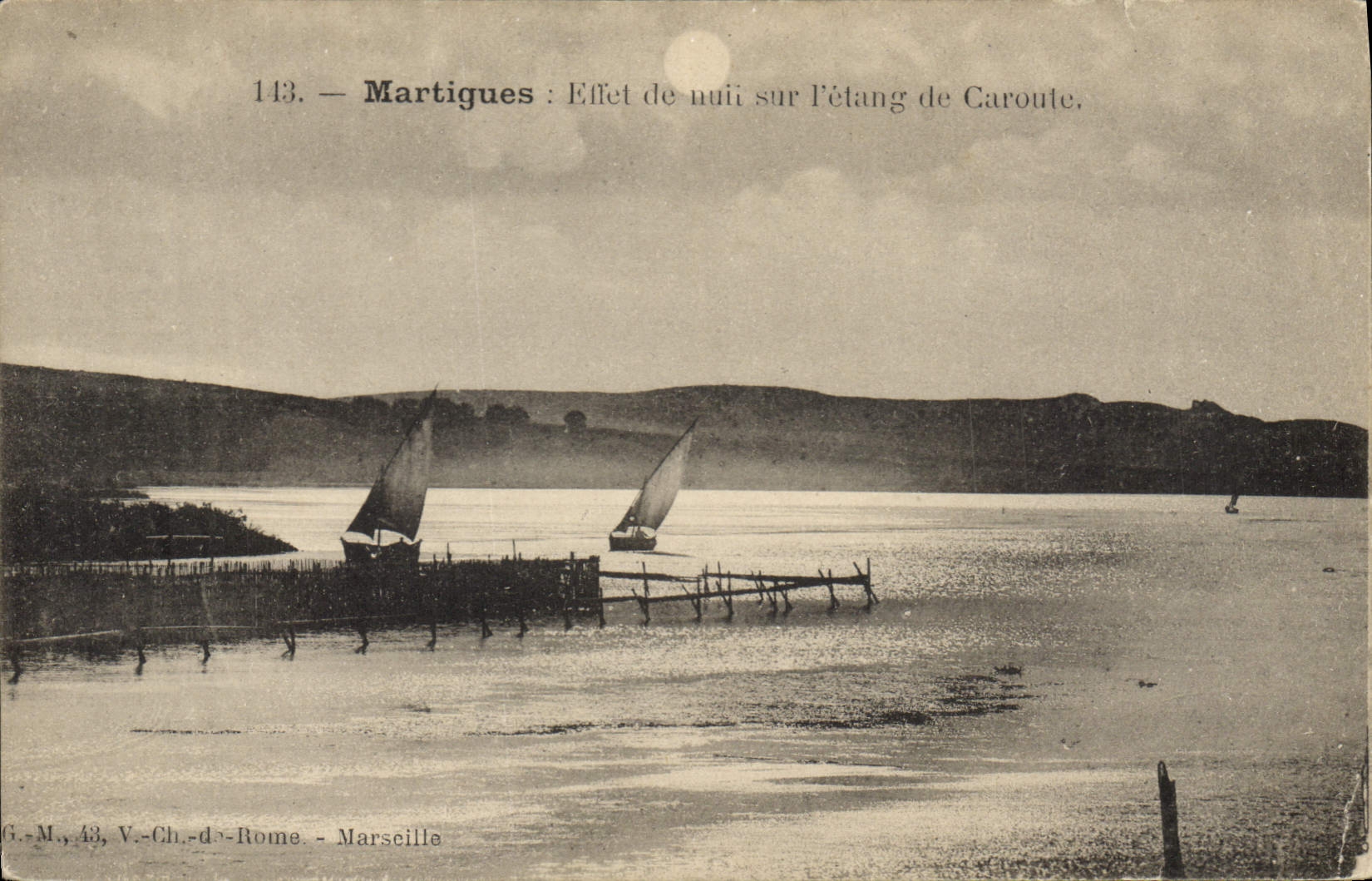 CPA Martigues Effet de Nuit et I'Etang de Caroute 