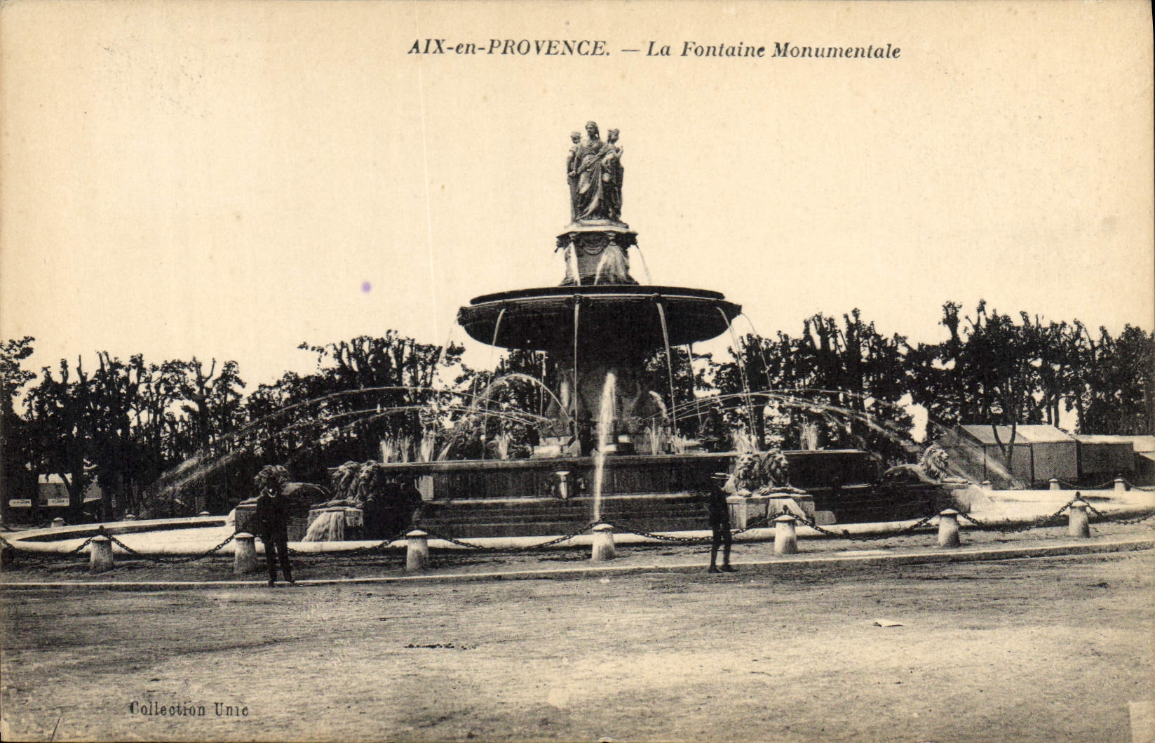 CPA Aix en Provence La Fontaine Monumentale 
