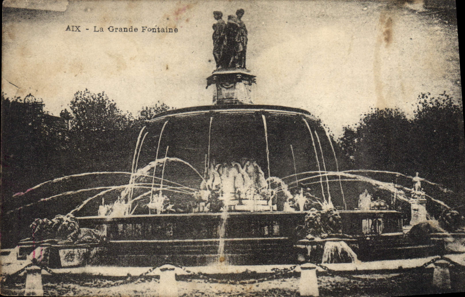 CPA Aix en Provence La Grande Fontaine 