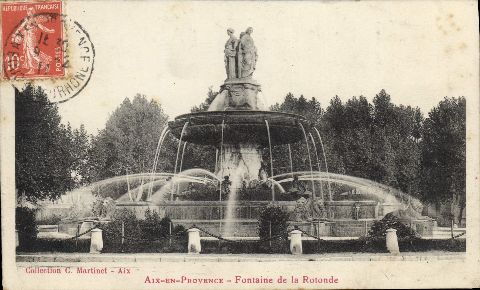 CPA Aix en Provence Fontaine de la Rotonde 